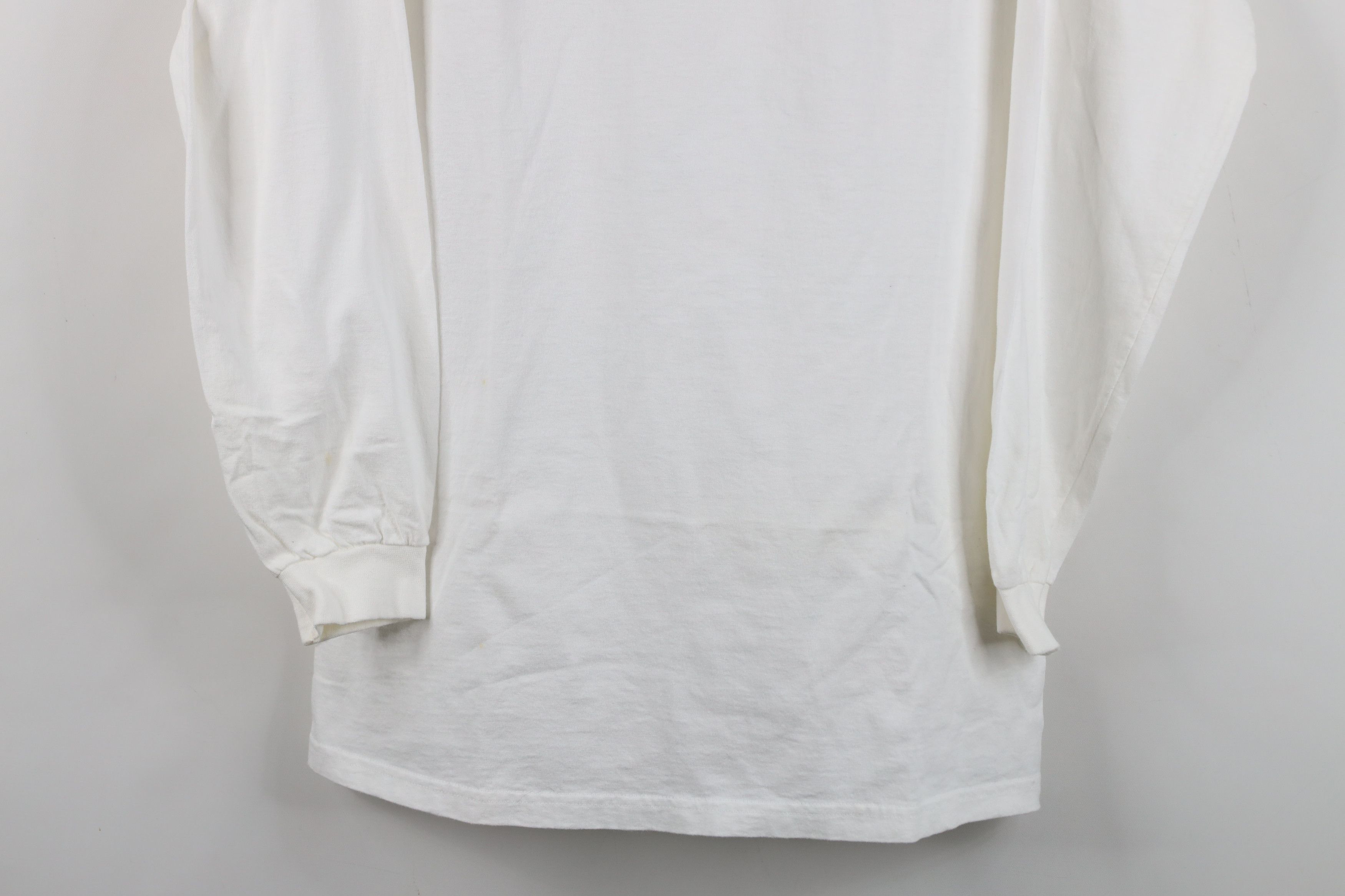 Vintage Vintage 90s University of Michigan Turtleneck T-Shirt White Size US L / EU 52-54 / 3 - 3 Thumbnail