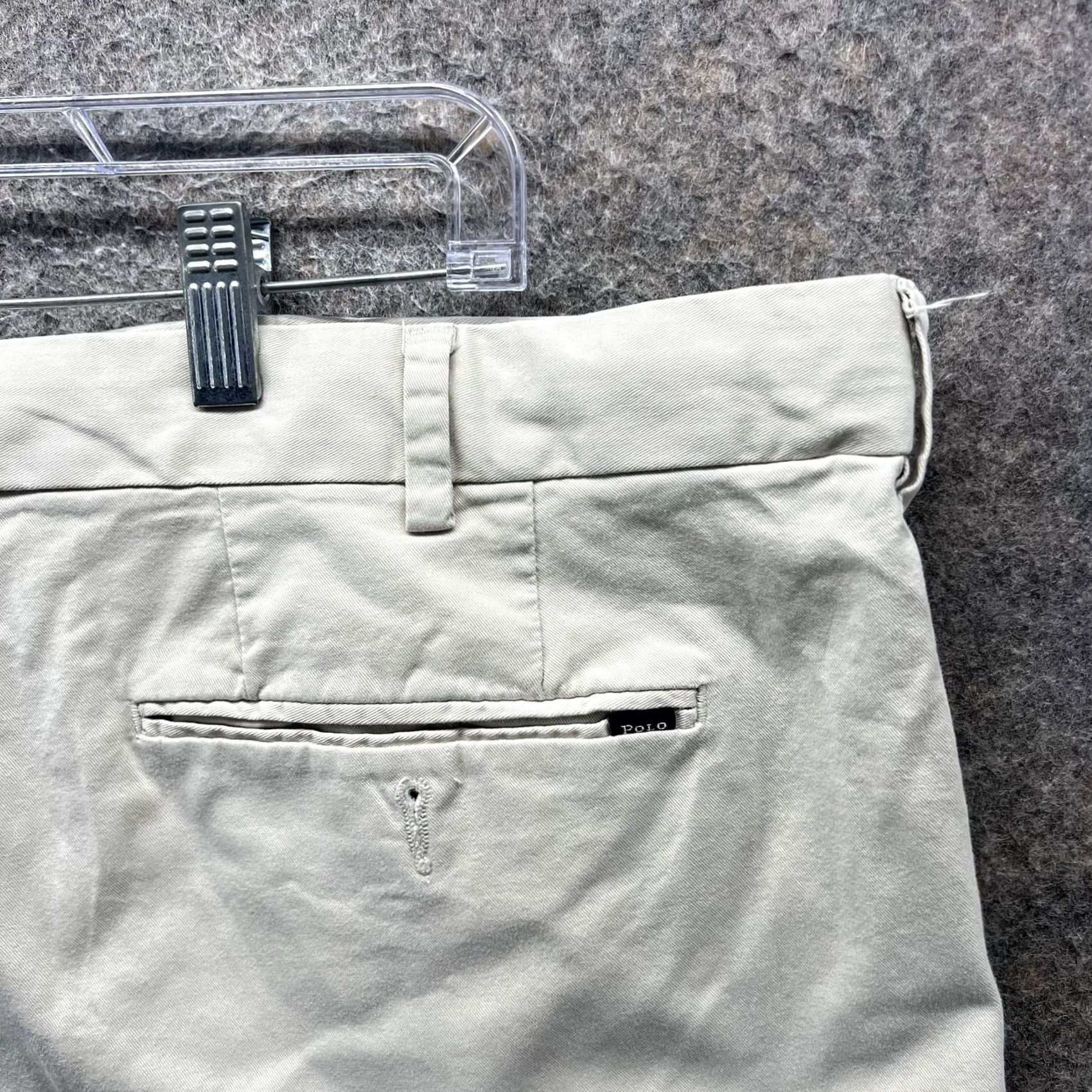 Polo Ralph Lauren Polo Ralph Lauren Shorts Mens 42 Beige Stretch Classic Fit Chino 9 Inseam Size US XL / EU 56 / 4 - 5 Thumbnail