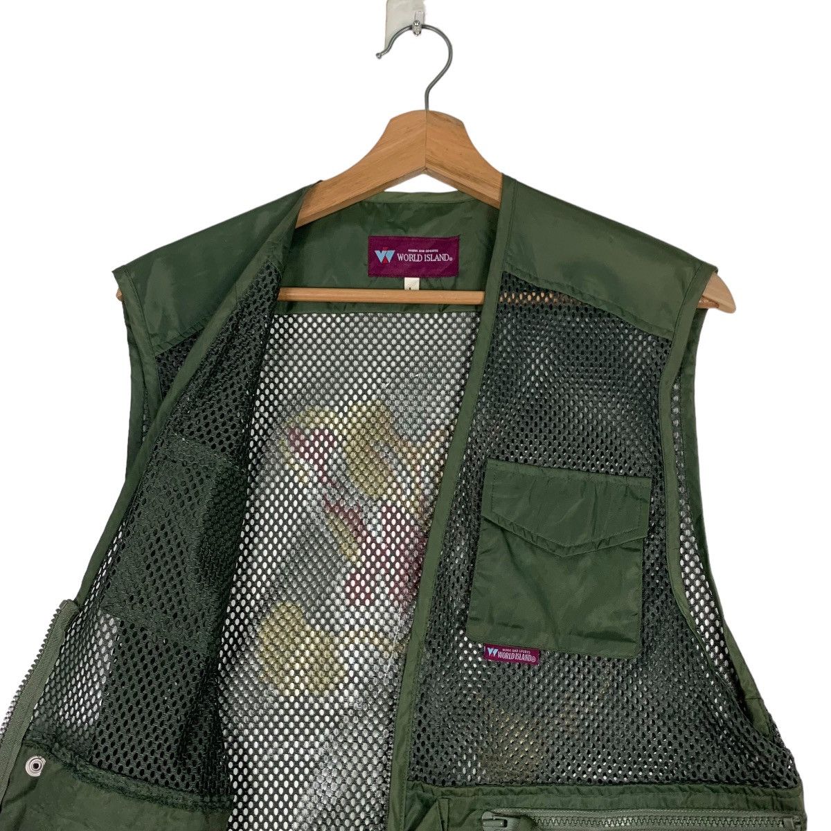 Vintage WORLD ISLAND Tiger Graphic on Back Utility Vest #0556-C26 Size US L / EU 52-54 / 3 - 10 Thumbnail