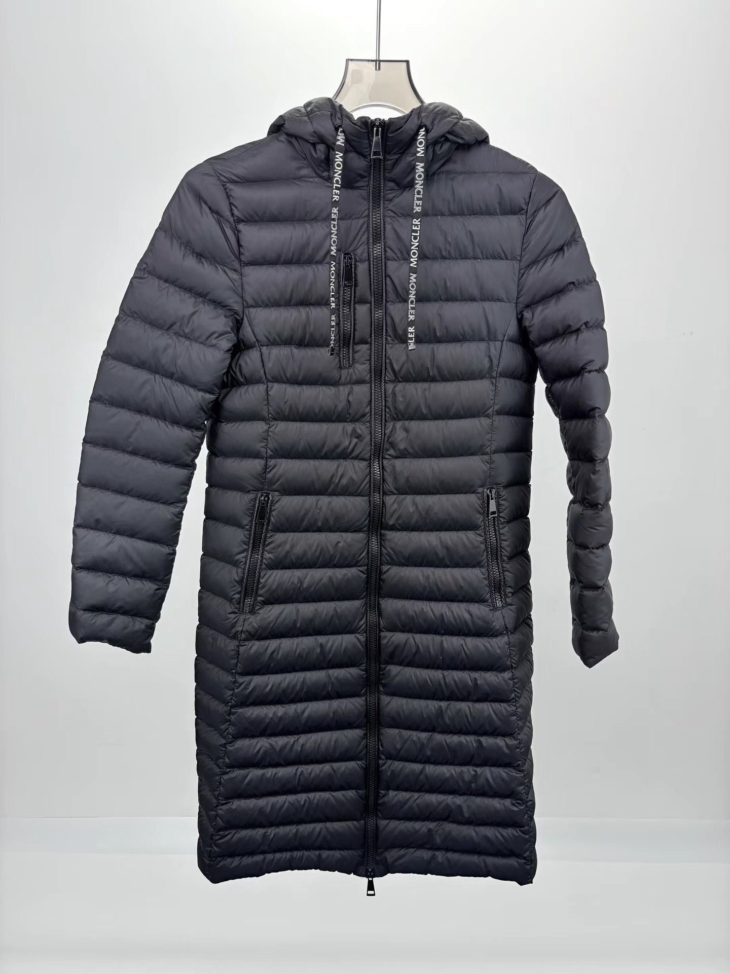 Moncler MONCLER SUVETTE Long Down Jacket K1 Size XS / US 0-2 / IT 36-38 - 1 Thumbnail