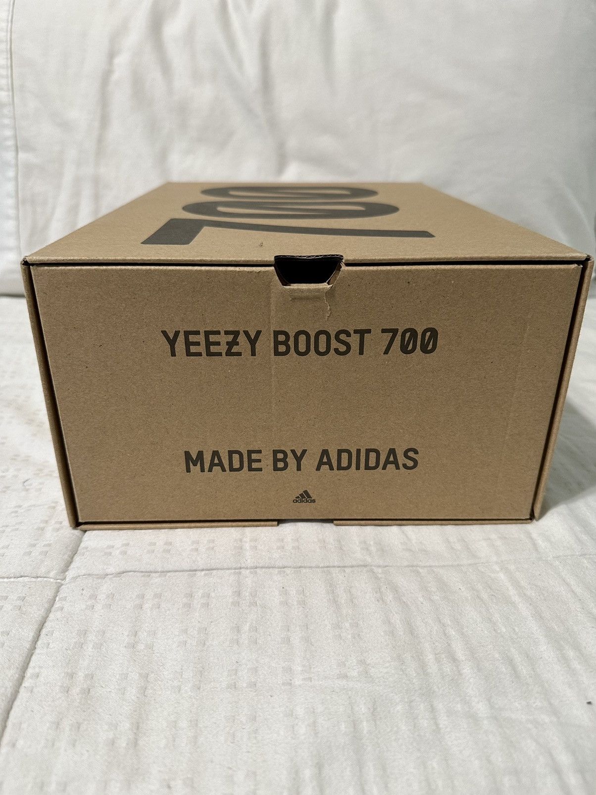 Adidas Yeezy 700v2 Static(2022) size 8 Size US 8 / EU 41 - 16 Thumbnail