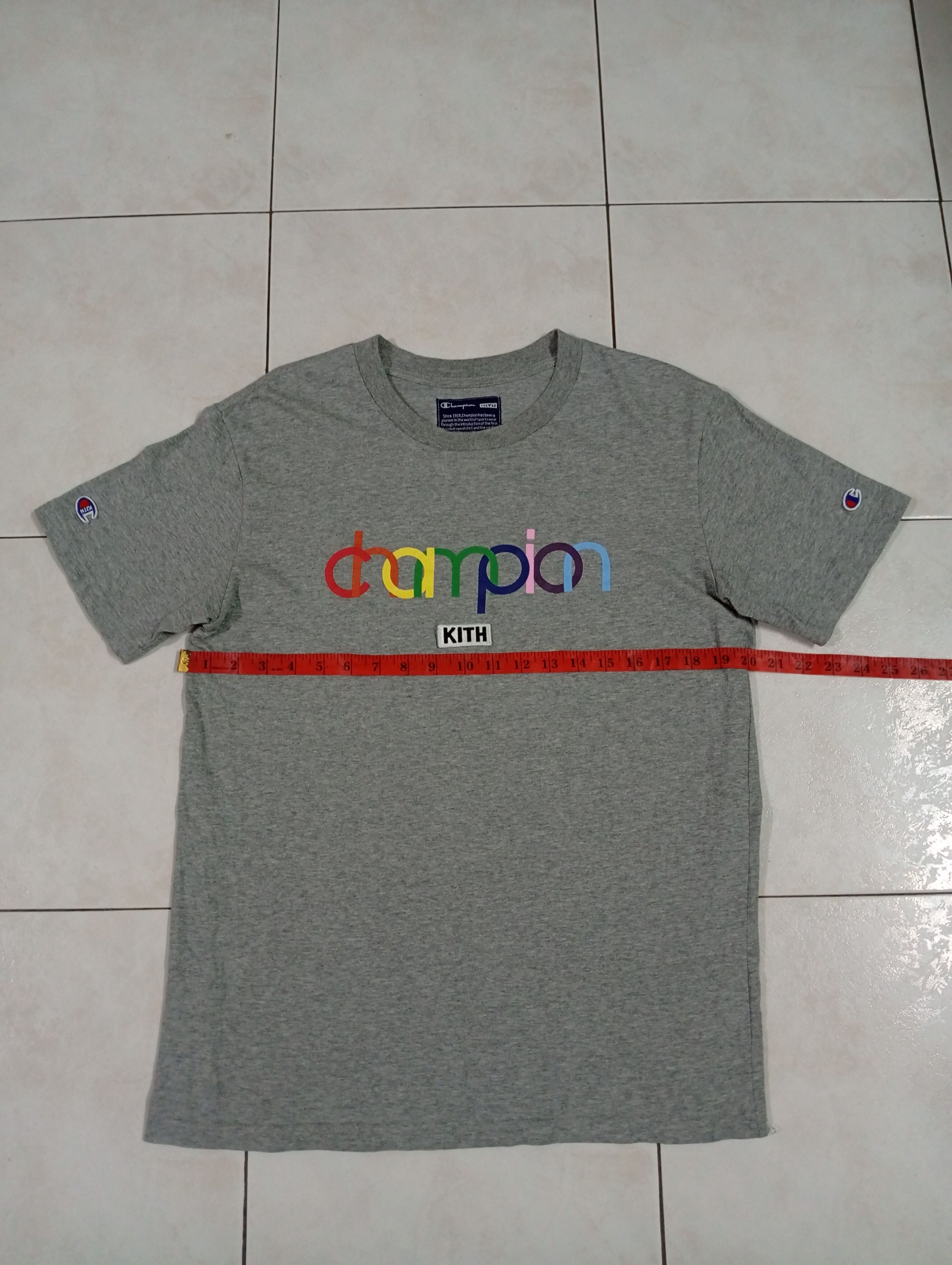Champion × Kith Champion X Kith Size US L / EU 52-54 / 3 - 1 Thumbnail