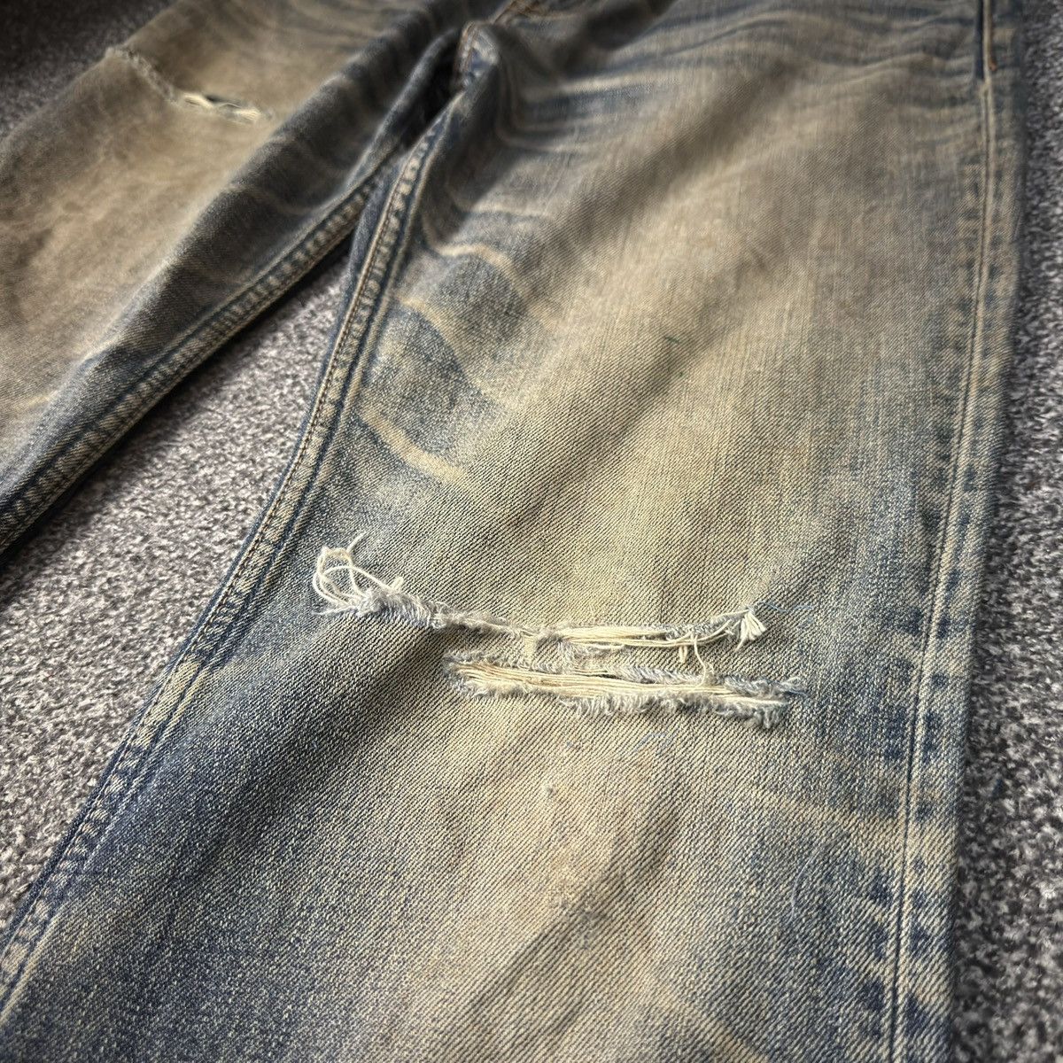 If Six Was Nine Vintage Flared Levis 507 Dirty Rusty Distressed Denim W33 Size US 33 - 5 Thumbnail
