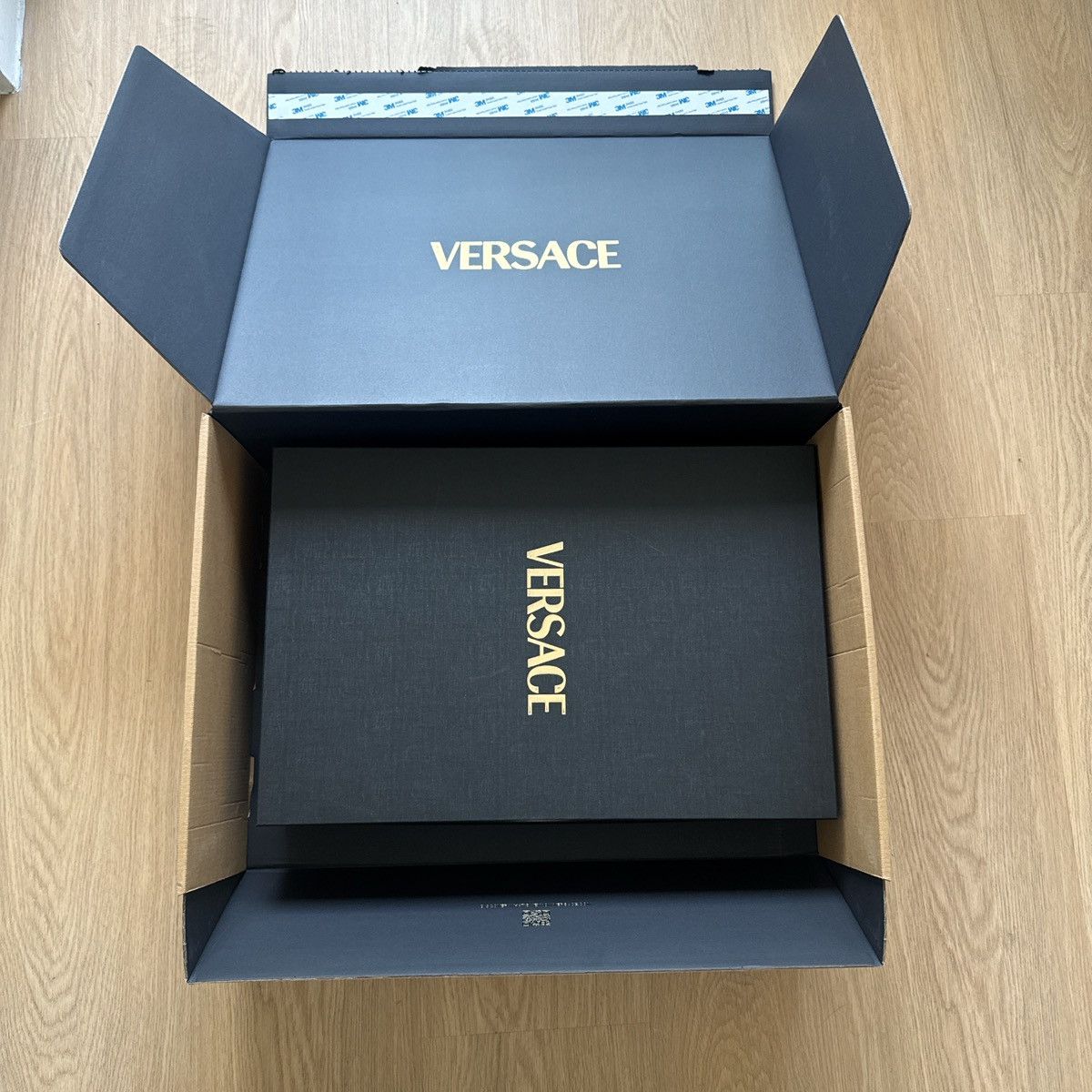 Versace Versace Baroque Bathrobe NWT Size ONE SIZE - 2 Thumbnail