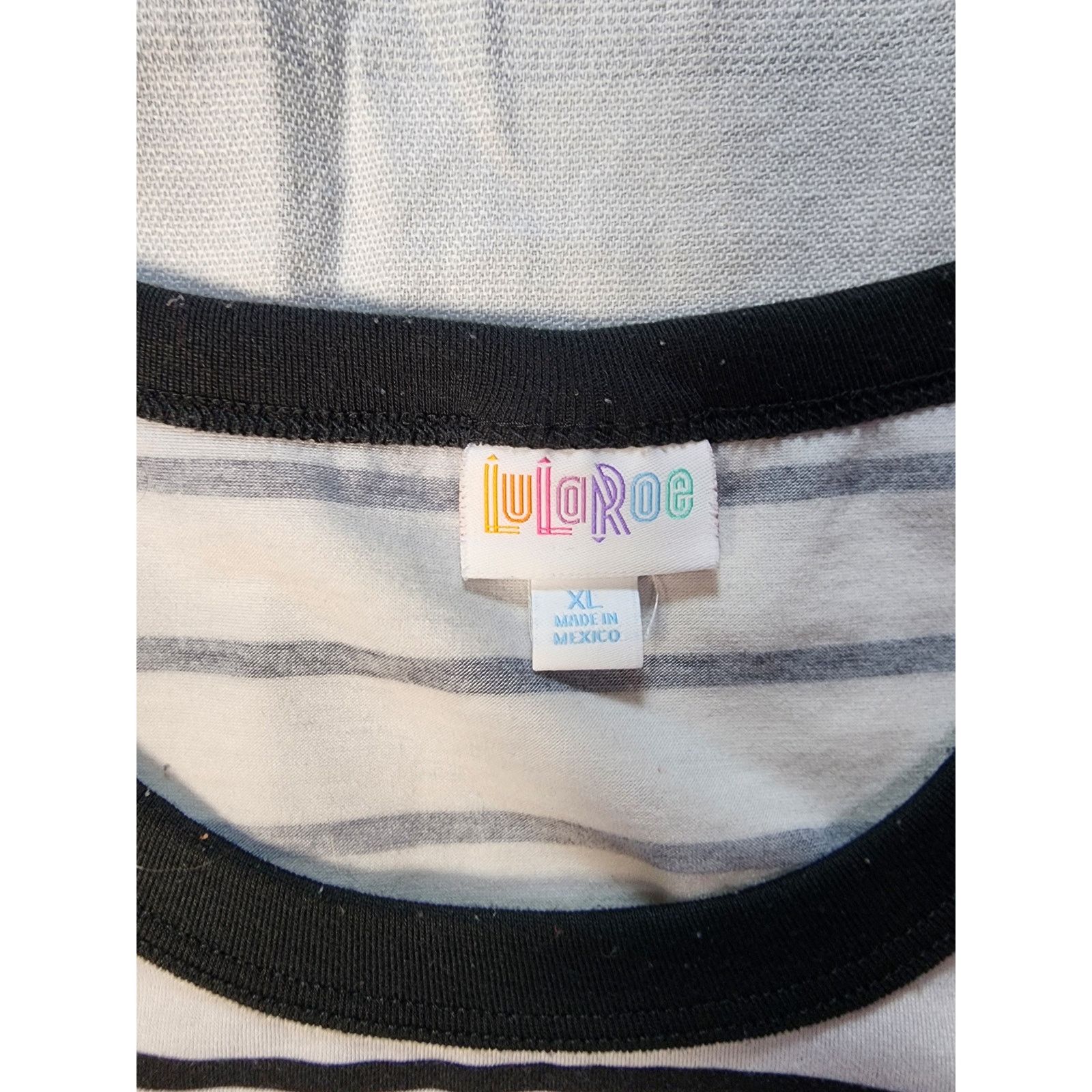 & Other Stories LuLaRoe short-sleeve shirt in a black and white stripe Size XL / US 12-14 / IT 48-50 - 3 Thumbnail