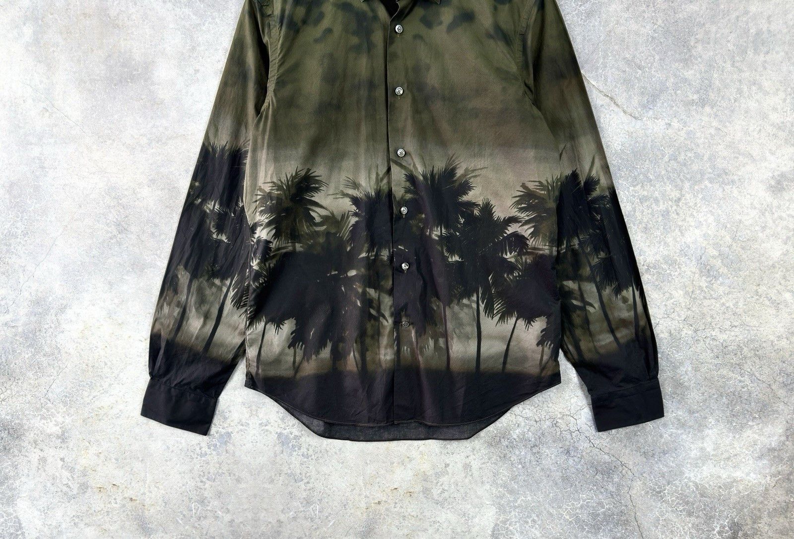 Valentino Valentino Men’s Palm Tree Print Shirt Green Black Size 42 Size US L / EU 52-54 / 3 - 5 Thumbnail