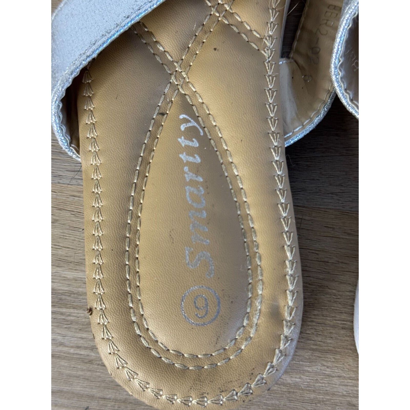 Other Smarty Women’s Rhinestone Silver Floral Sandals - Size 6 Size US 6 / IT 36 - 6 Thumbnail