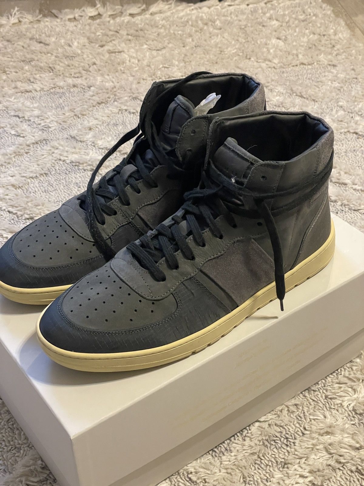Collegium Richie Le x Collegium Pillar Destroyer Hi Ghost Size US 11 / EU 44 - 2 Thumbnail
