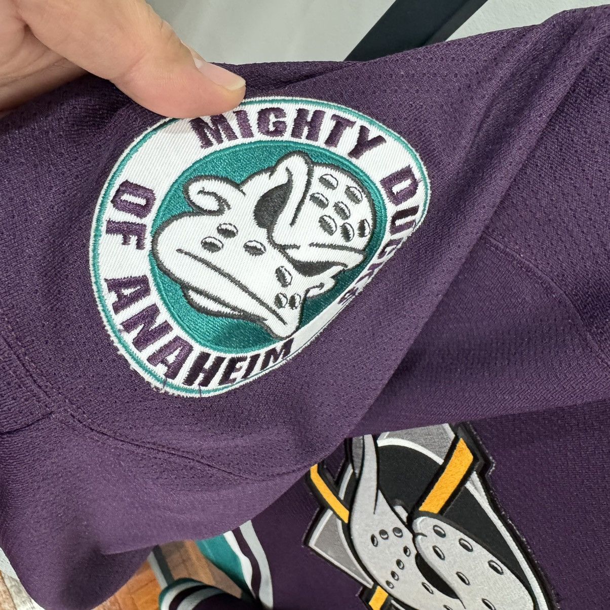 NHL × Vintage Vtg CCM NHL Mighty Ducks Jersey Size US XXL / EU 58 / 5 - 7 Thumbnail