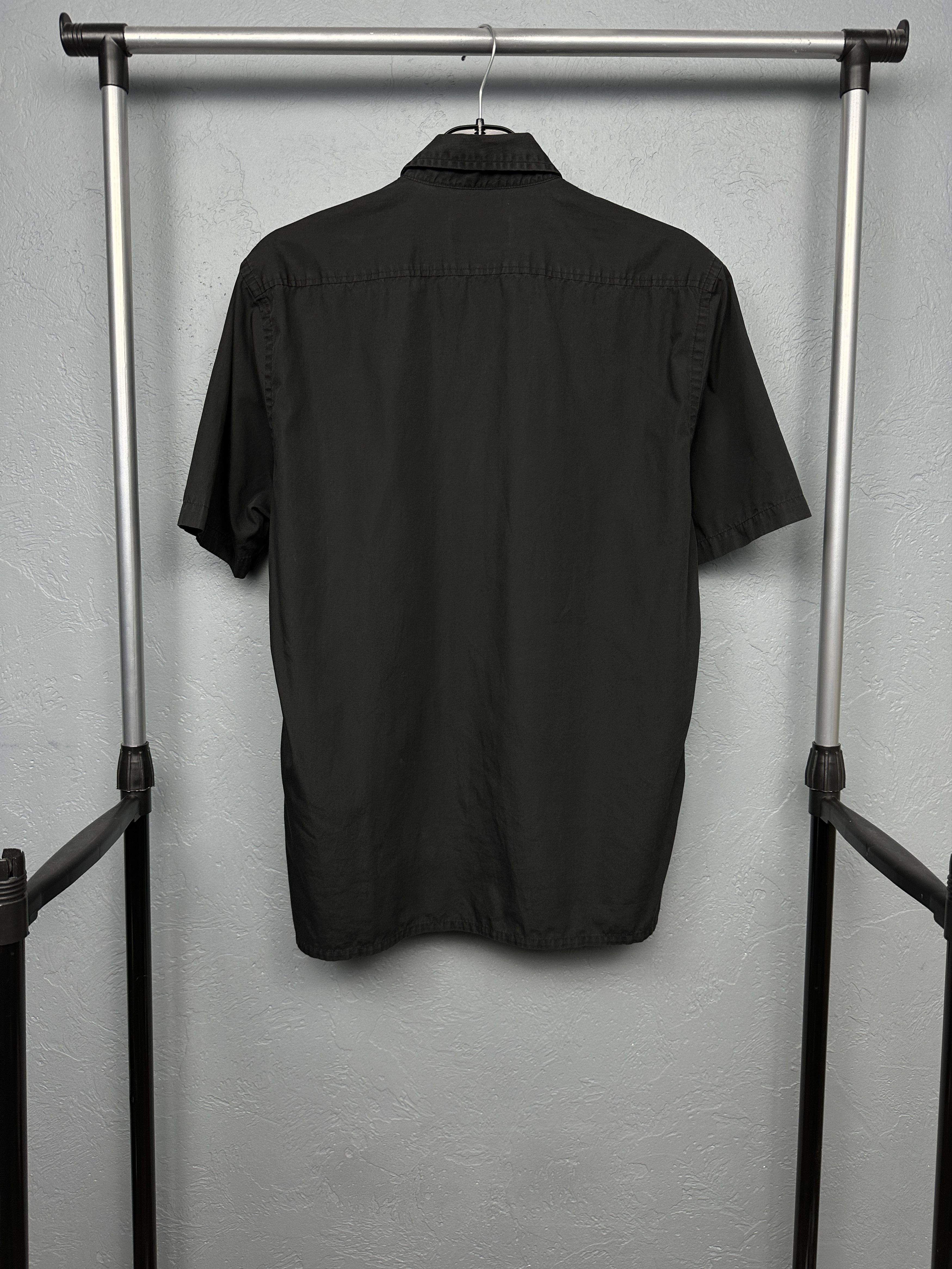 Yves Saint Laurent Yves Saint Laurent Mens Short Sleeve Shirt Size US M / EU 48-50 / 2 - 7 Thumbnail
