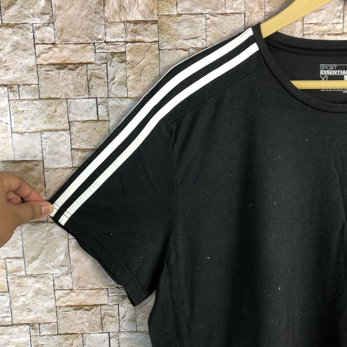 Adidas Adidas Black Three Stripe T-Shirt #A530 Size US L / EU 52-54 / 3 - 7 Thumbnail