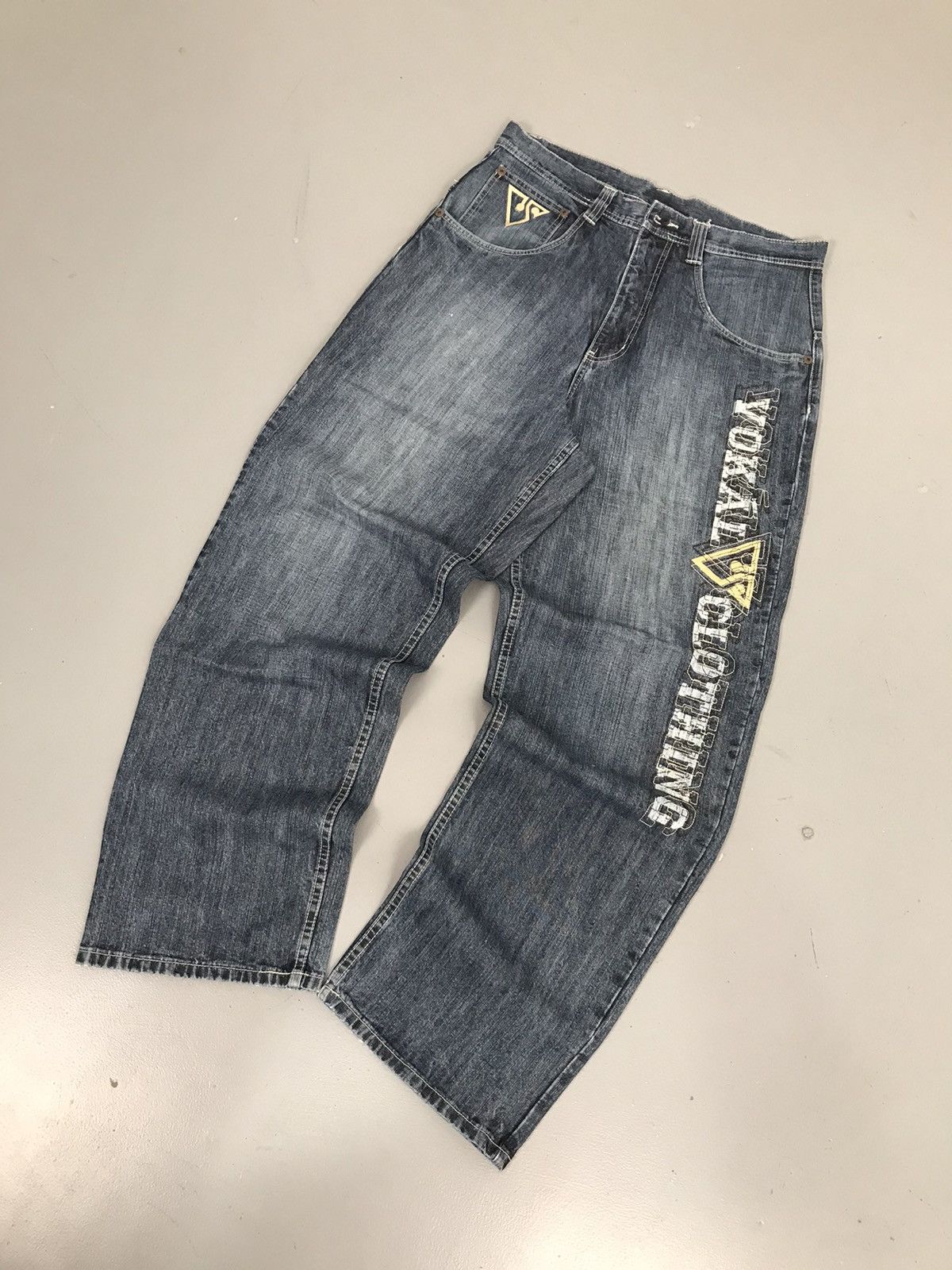 JNCO × Southpole × Vintage Vintage vokal spell out embroidered denim Size US 36 / EU 52 - 2 Thumbnail