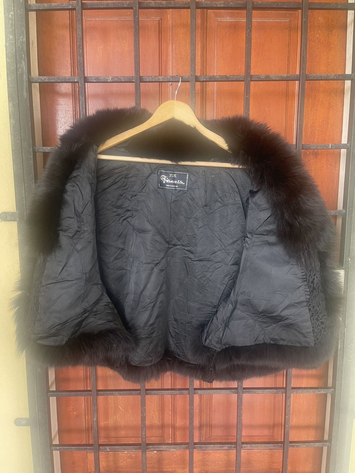 Designer × Japanese Brand × Vintage Very rare ALL BLACK FUR SHOULDER CAPE from FIANCESSE FUR Size ONE SIZE - 11 Thumbnail