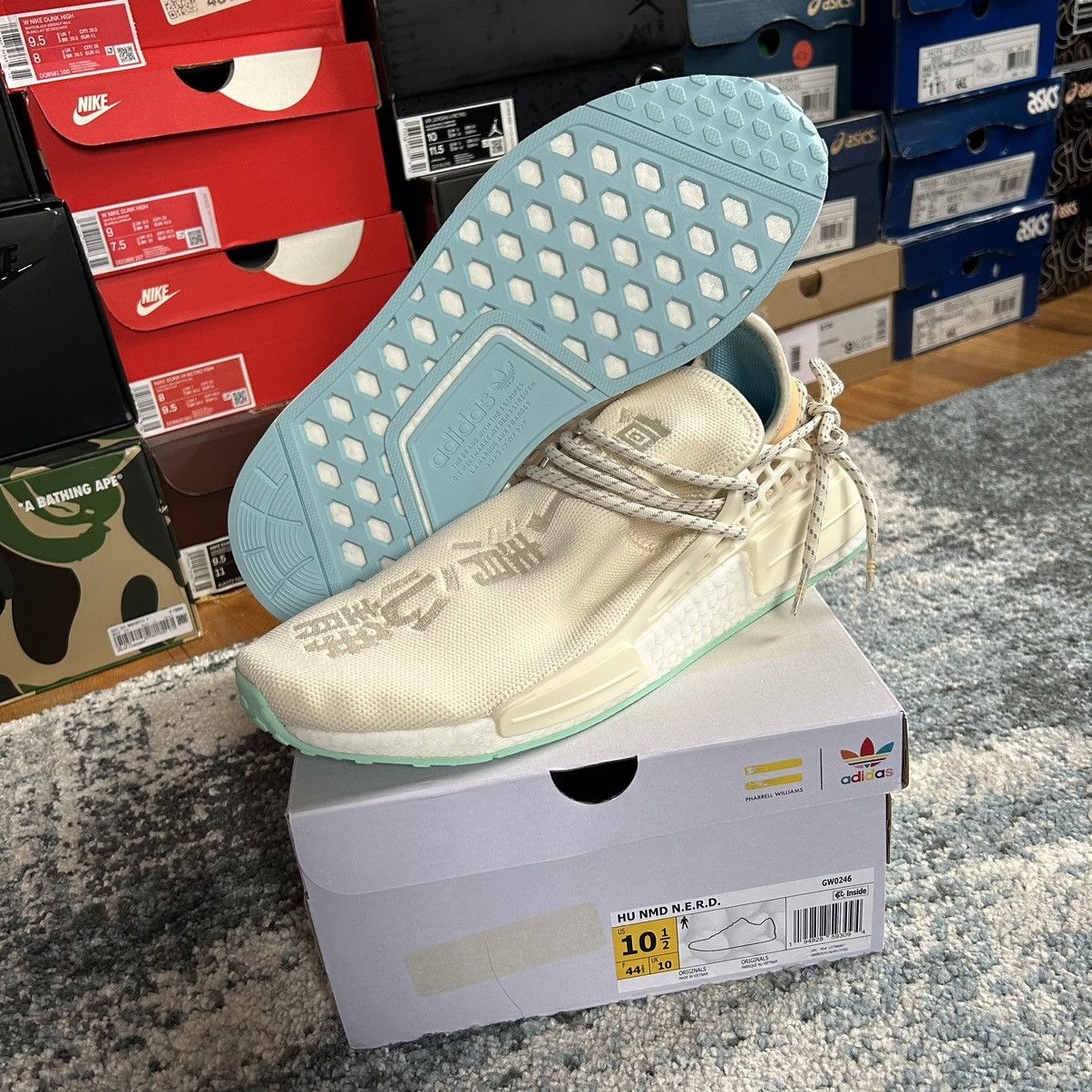 Adidas × Pharrell GW0246 HUMAN RACE NMD NERD CHALK WHiTE GLOW ORANGE MiNT Size US 10.5 / EU 43-44 - 4 Thumbnail