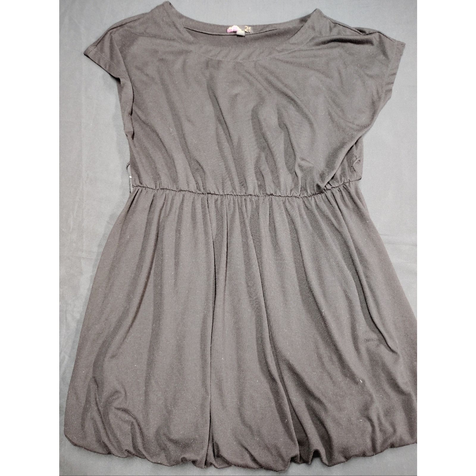 Forever 21 Forever 21 Black Mini Dress with Bubble Hem Size M / US 6-8 / IT 42-44 - 1 Thumbnail