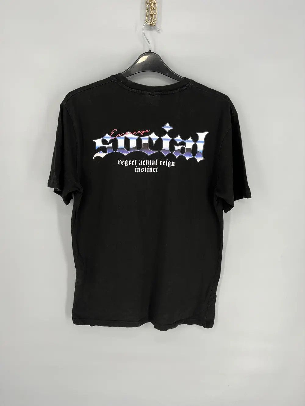 Other Vintage Y2K ADULT “ Social “ American tee Size US XL / EU 56 / 4 - 8 Thumbnail