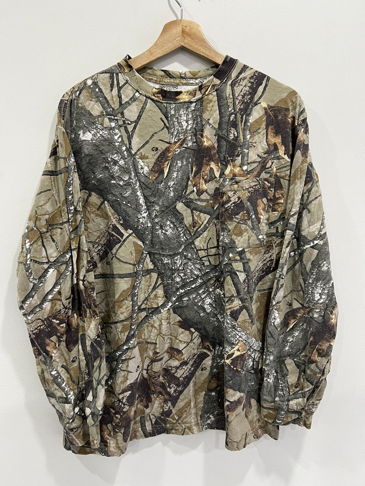 Vintage Vintage Real Tree Camo Longsleeve Shirt mossy oaks crewneck Size US L / EU 52-54 / 3 - 1 Thumbnail