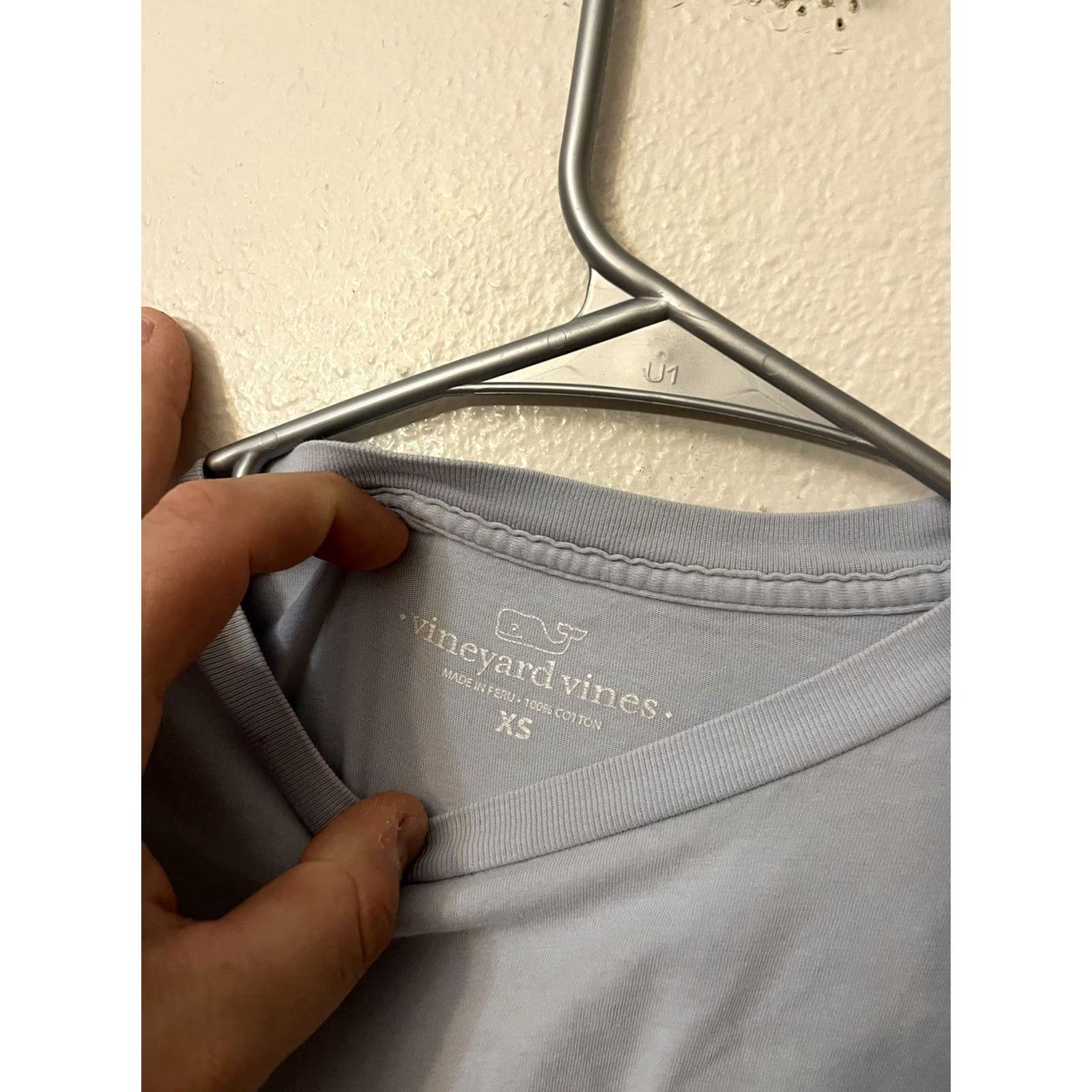 Vineyard Vines Vineyard Vines T Shirt Mens XS Blue Boats Logo Pocket Short Sleeve Distres Size US XS / EU 42 / 0 - 2 Thumbnail