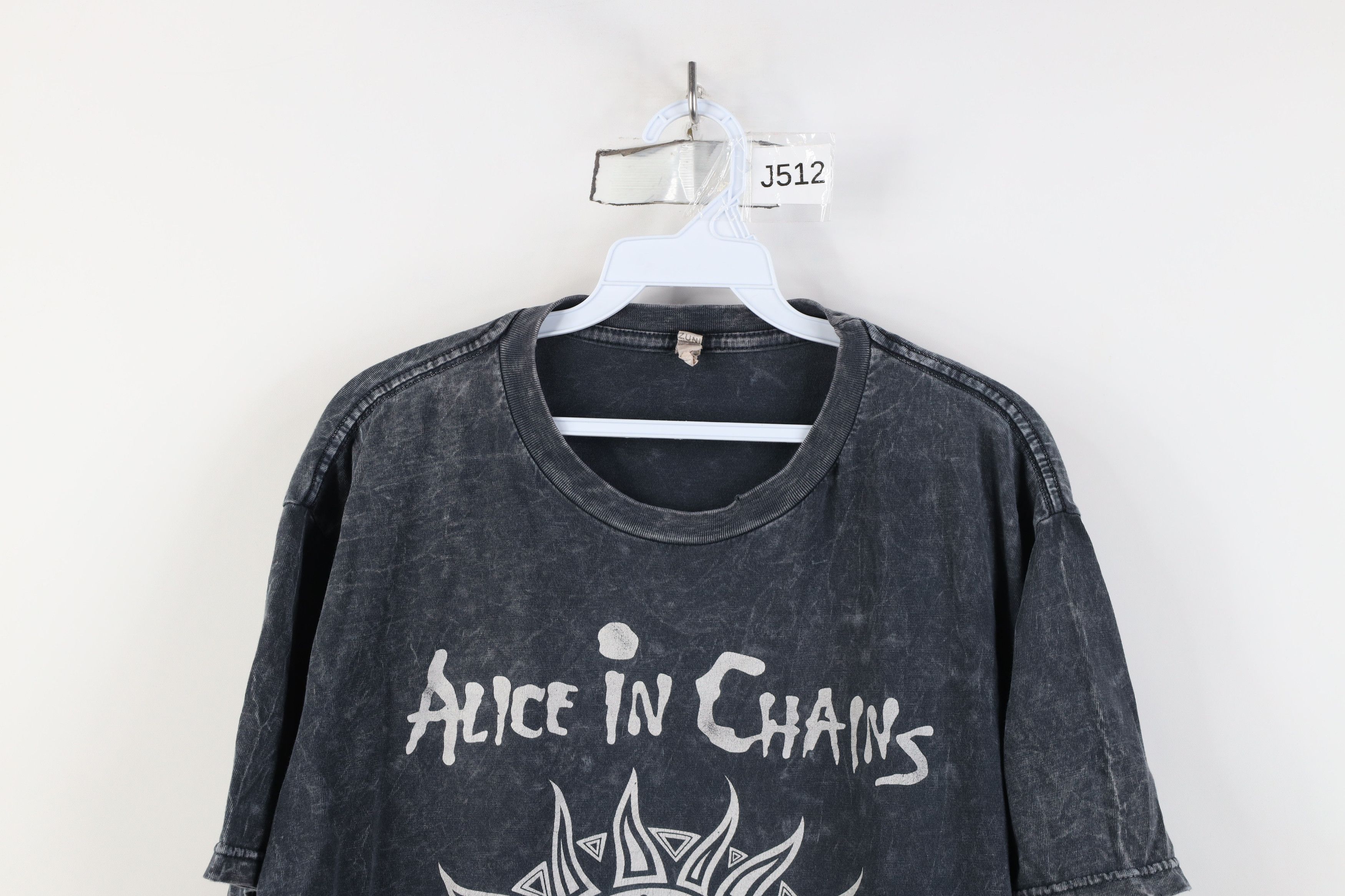 Vintage Retro Acid Wash Alice In Chains Band T-Shirt Tribal Sun Size US L / EU 52-54 / 3 - 2 Thumbnail