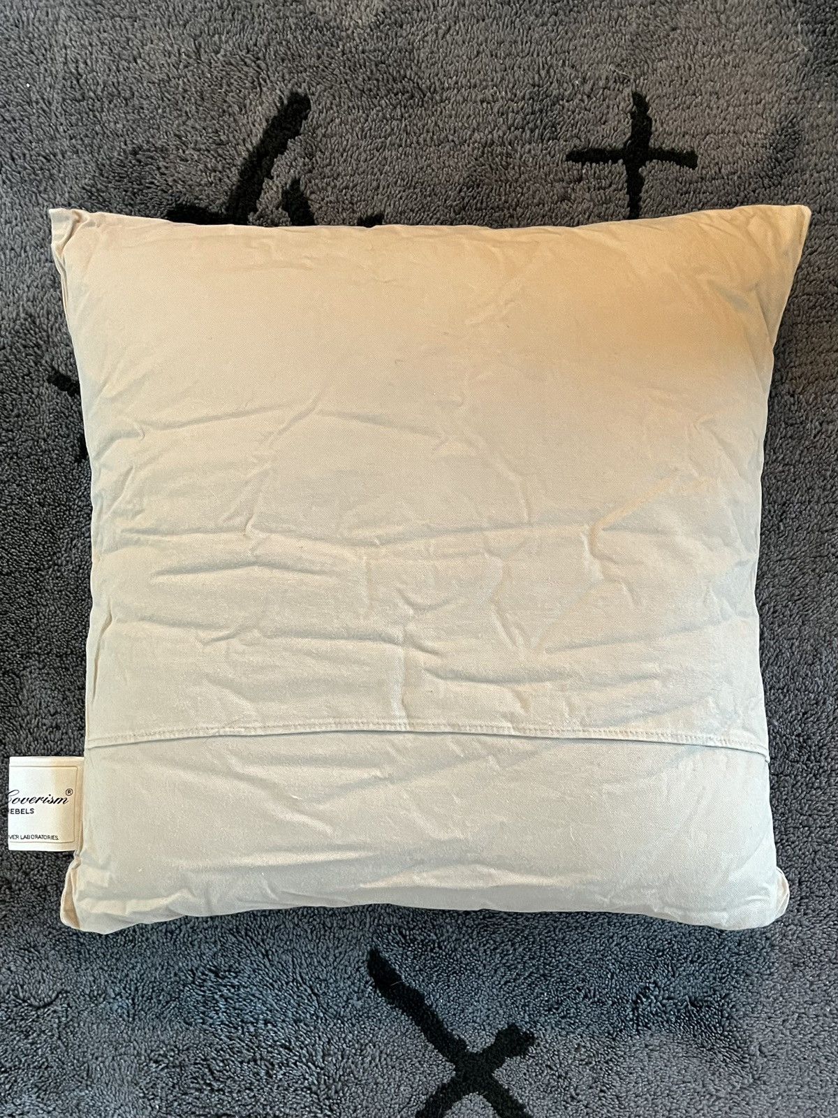 Undercover SS04 Languid Giz Arabic Logo Throw Pillow Set Size ONE SIZE - 4 Thumbnail
