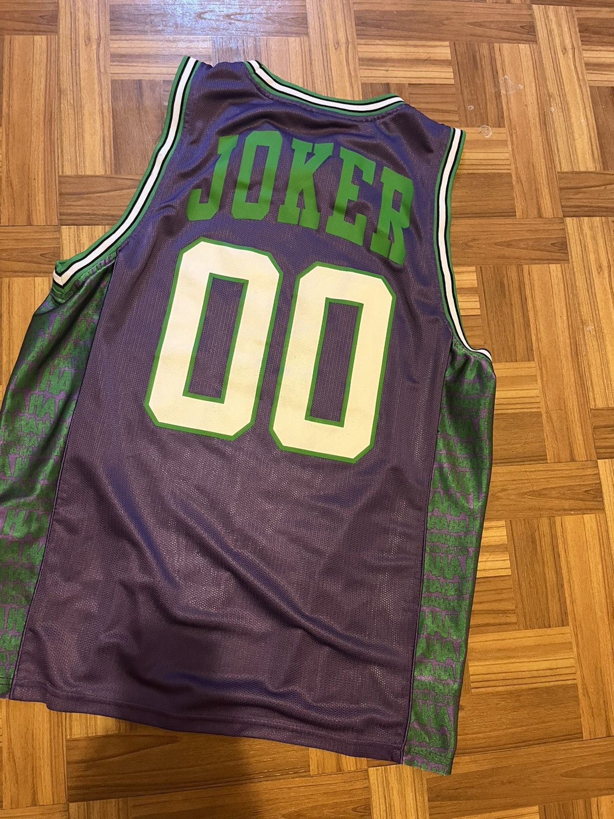 DC Comics DC Comics X THE JOKER Size US M / EU 48-50 / 2 - 8 Thumbnail