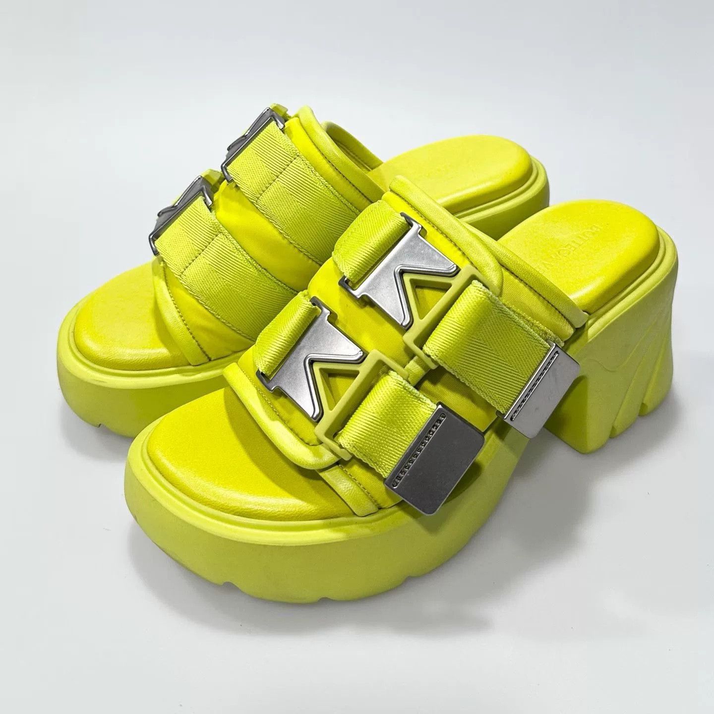 Bottega Veneta Bottega Veneta Fluorescent Green Heel Sandals Size US 6 / IT 36 - 1 Thumbnail
