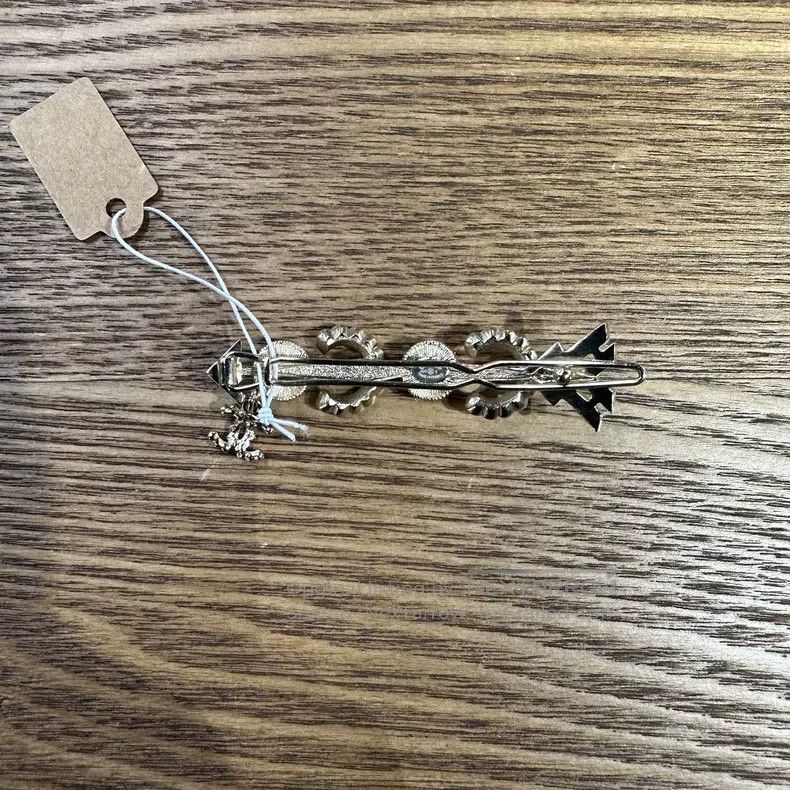 Chanel Chanel Golden Arrow Pearl Diamond Hair Clip Size ONE SIZE - 2 Thumbnail