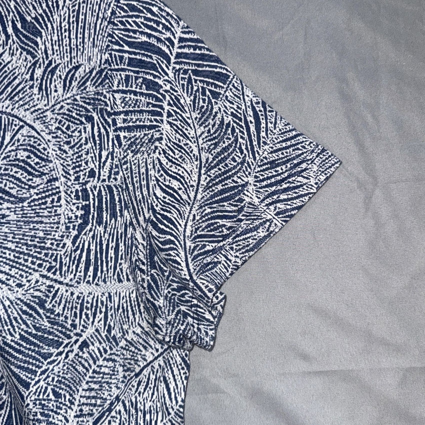 Rodd & Gunn Rodd & Gunn Polo Shirt Mens L Blue Tropical Palm Leaf Sports Fit Cotton Shirt Short Sleeve Casual Size US L / EU 52-54 / 3 - 7 Thumbnail