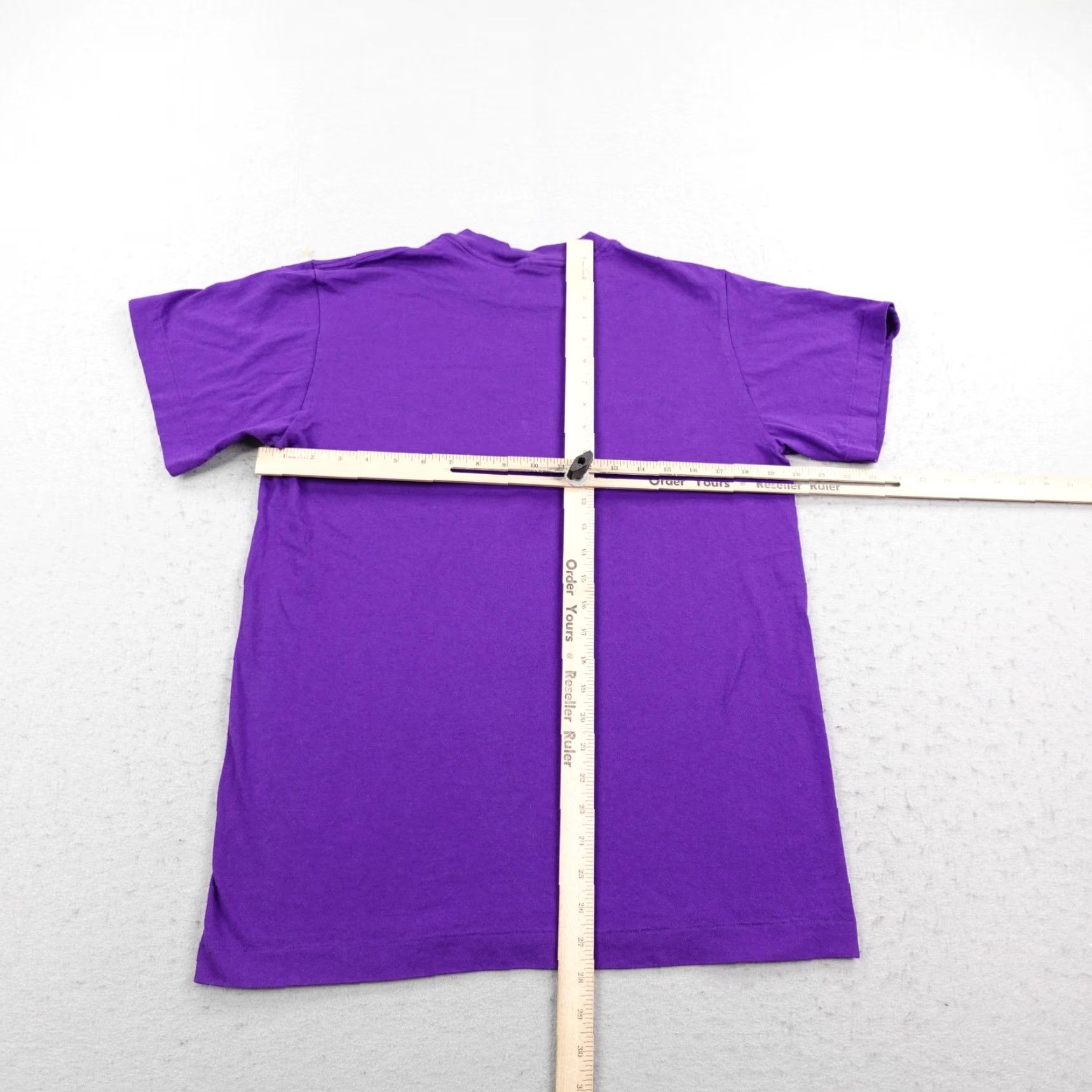 Hanes VINTAGE Hanes Branson Missouri Shirt Mens Medium Purple Graphic Print 90s USA Crew Neck Short Sleeve T-Shirt Men Realistic City Souvenir 1990s Size US M / EU 48-50 / 2 - 7 Thumbnail