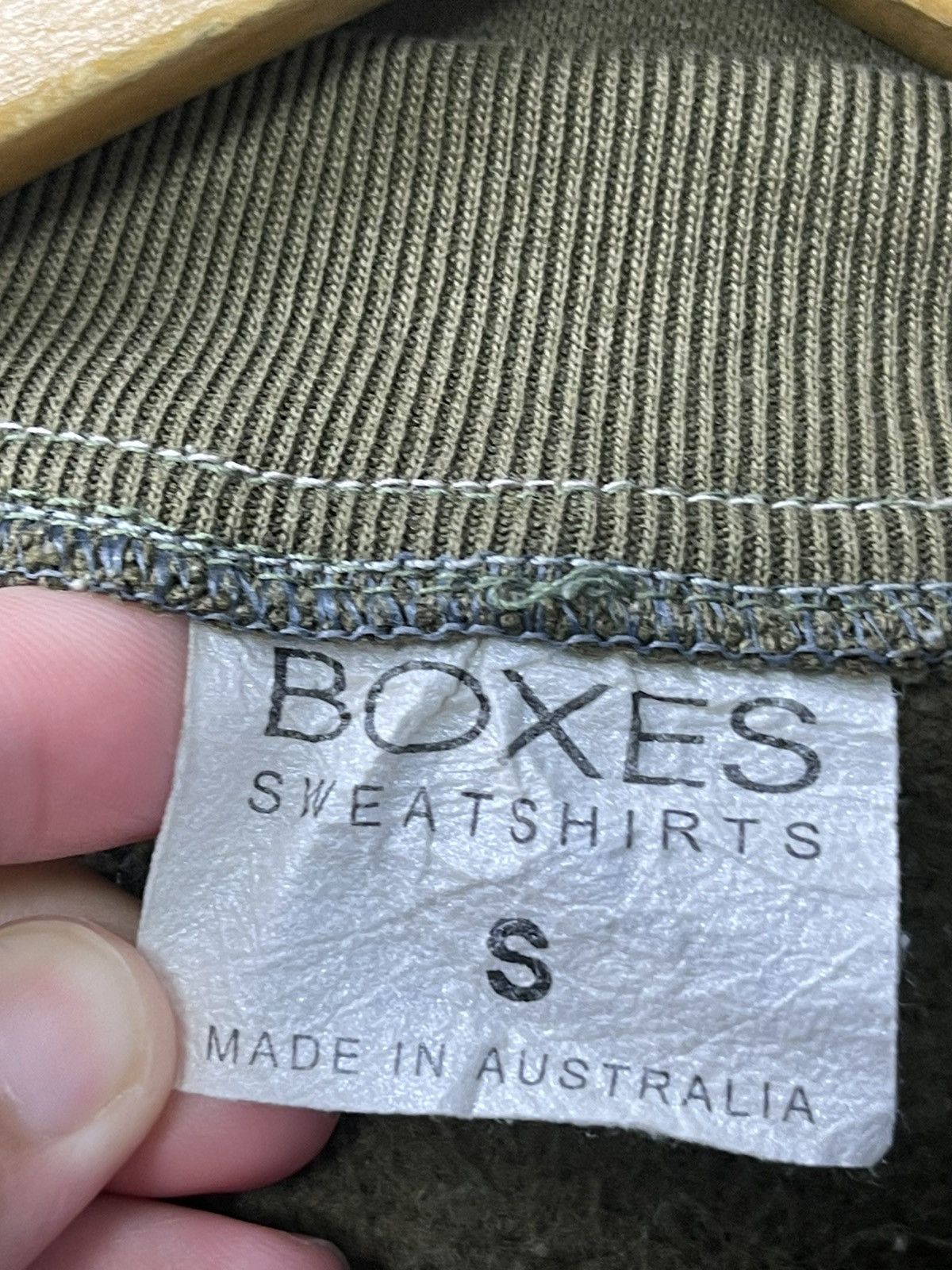 Man Made In Australia × Vintage Vintage Boxes Sweatshirt Australia Size US S / EU 44-46 / 1 - 11 Thumbnail