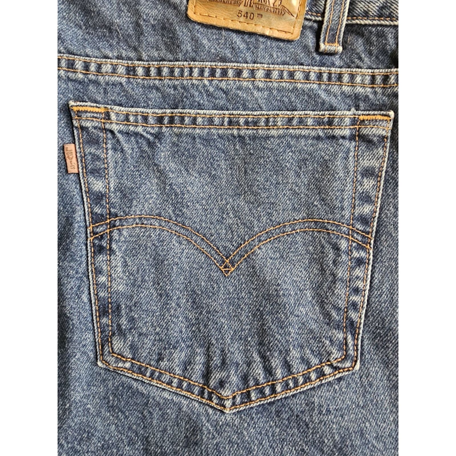 Levi's VINTAGE Levi's 540 Brown Tab Relaxed Fit Denim Jeans Mens 44x32 Levi's 540 90s Mexico Blue Cotton Denim Straight Pocket Jeans Men 90s Size US 44 / EU 60 - 3 Thumbnail