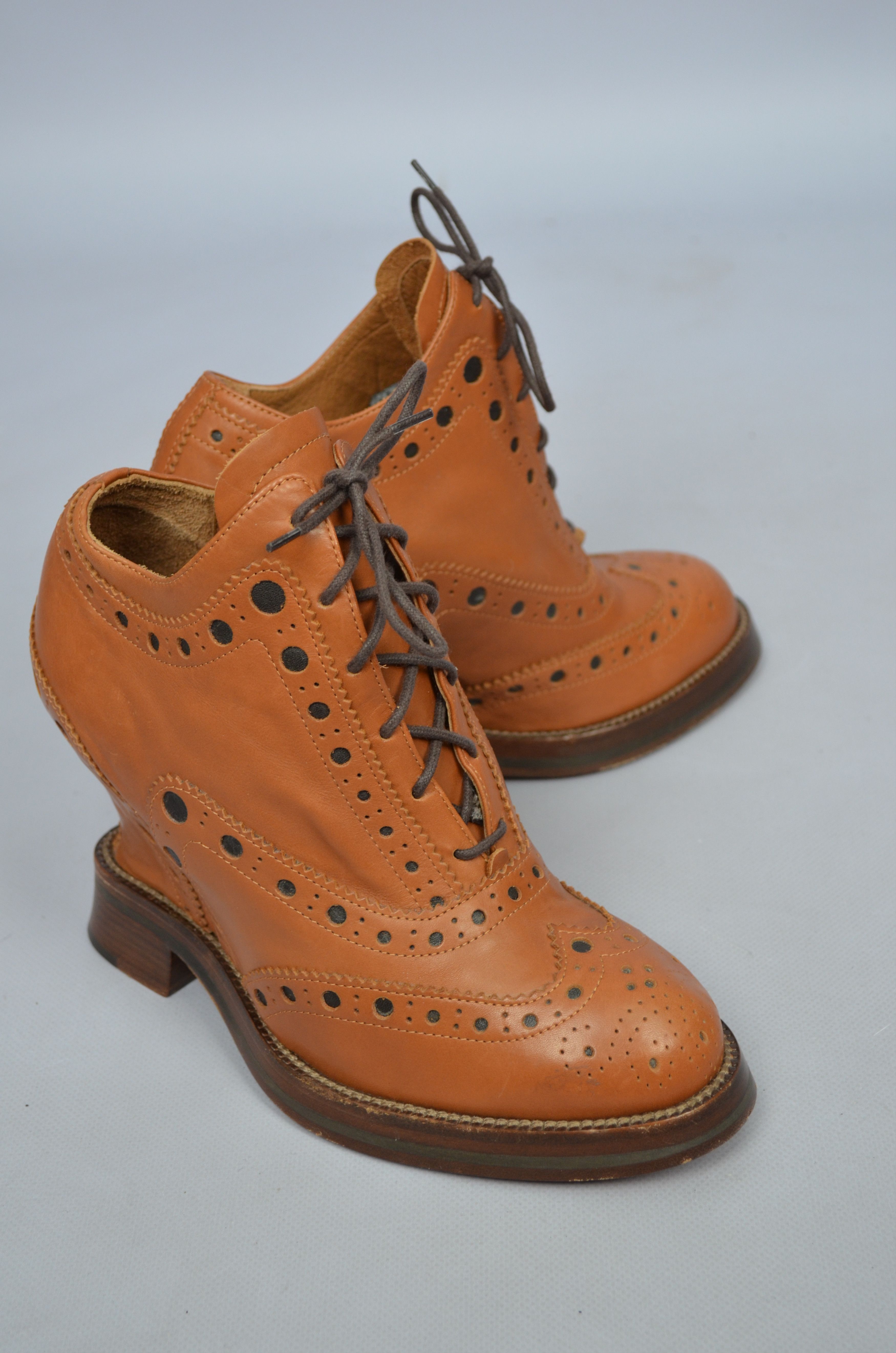 Acne Studios × Designer Acne Studios Spin Brogue Wedge Boots In Leather Size 37/US7 Size US 7 / IT 37 - 8 Thumbnail