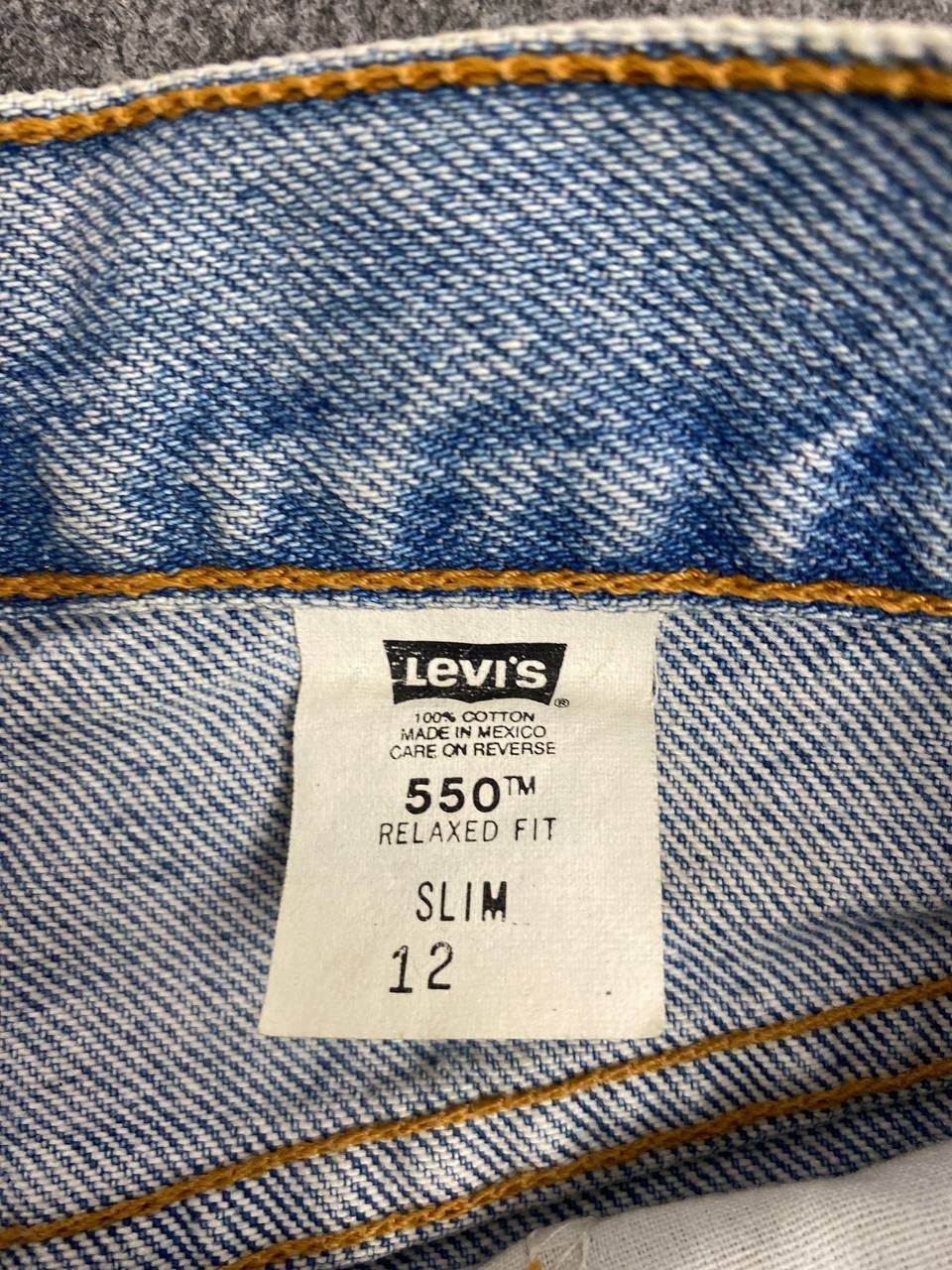 Levi's vintage levis 550 relaxed fit slim denim nice design Size US 26 / EU 42 - 10 Thumbnail
