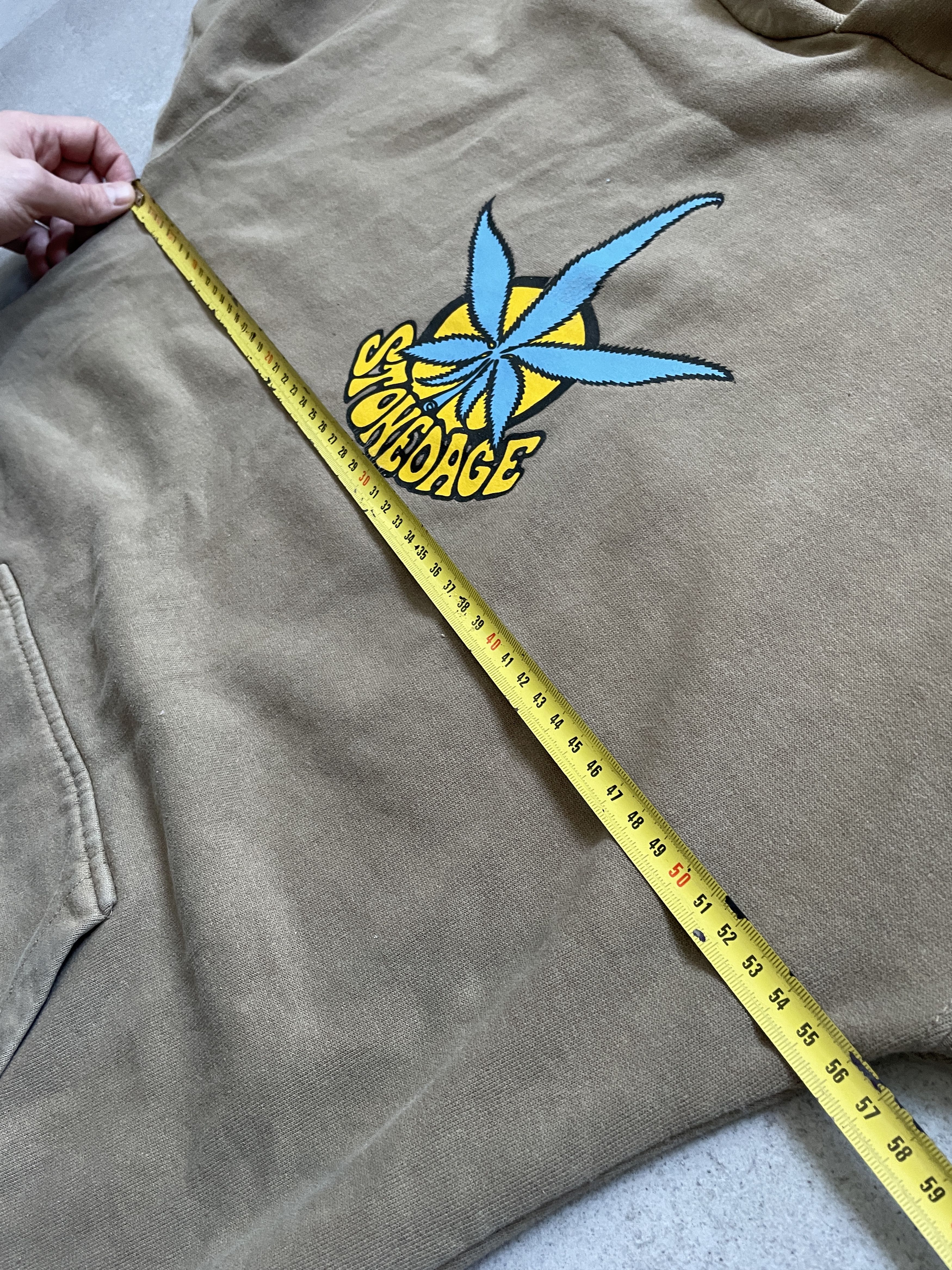 Vintage VINTAGE 90S STONEDAGE STONED GANJA BEIGE BOXY HOODIE Size US M / EU 48-50 / 2 - 7 Thumbnail