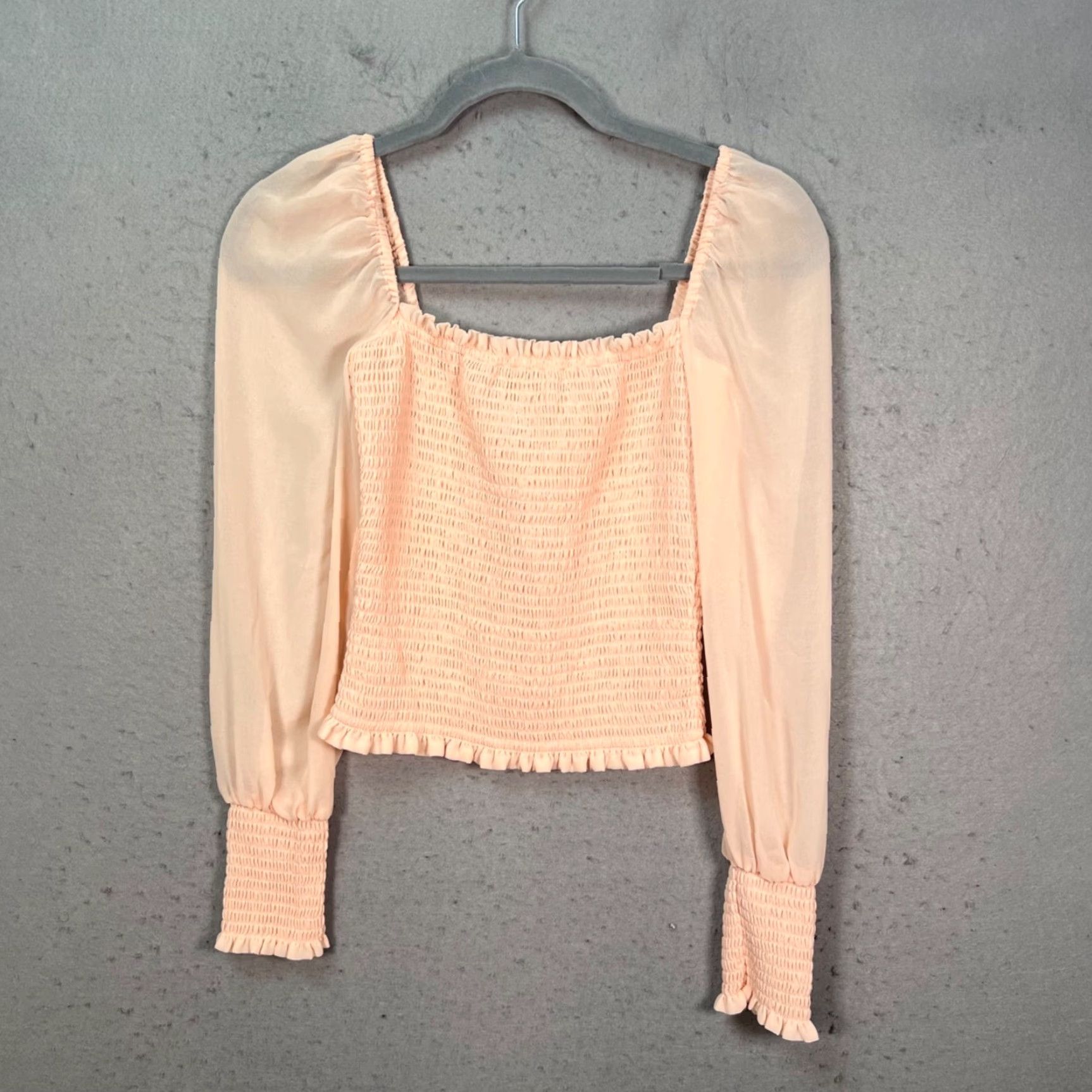 Vintage Wilfred Blouse Shirt Ladies Small Peach Pink Polyester Chiffon Long Sheer Sleeves Square Neck Ruffle Accent Size S / US 4 / IT 40 - 2 Thumbnail