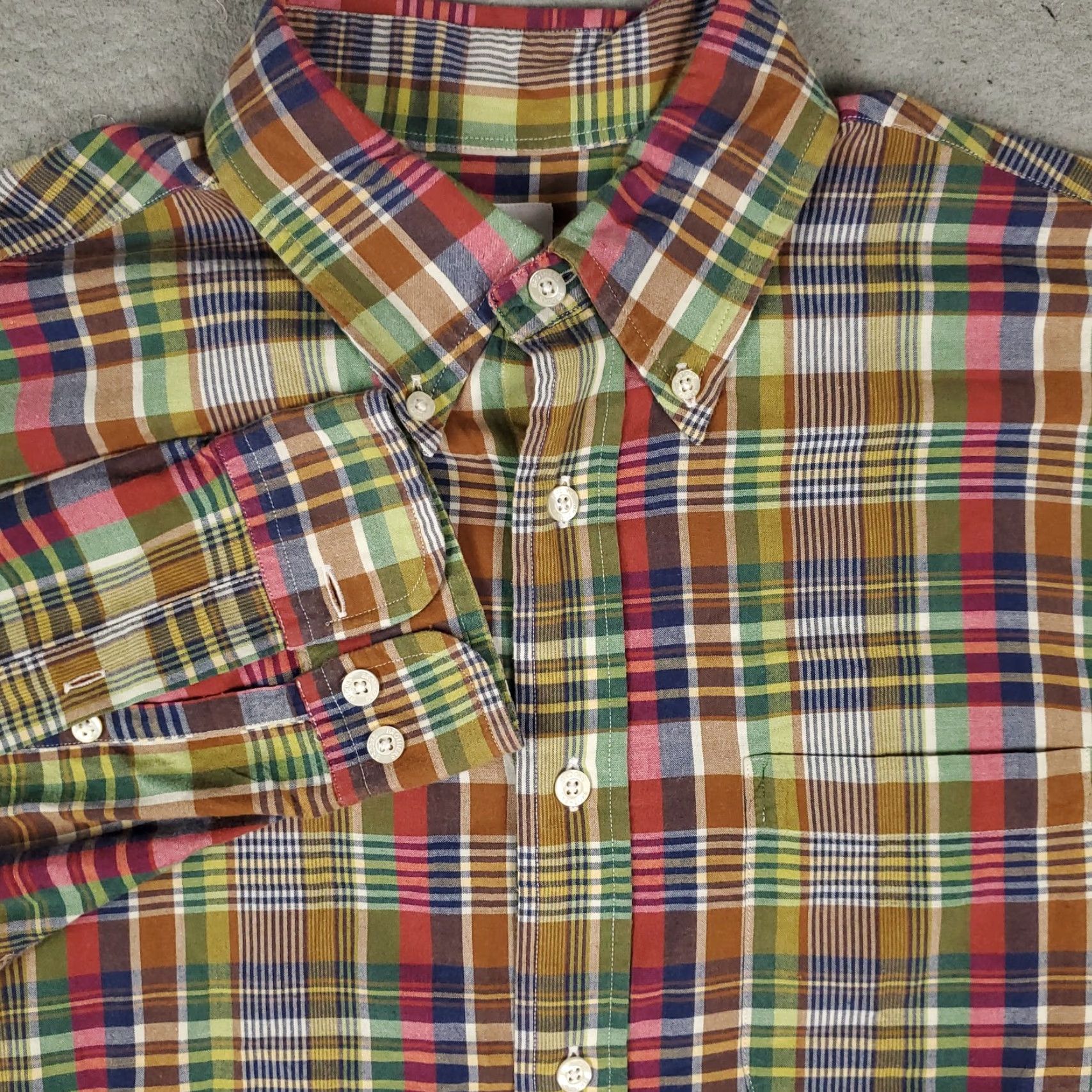 Brooks Brothers Brooks Brothers Shirt Mens Medium Blue Green Red Plaid Button Up Long Sleeve Size US M / EU 48-50 / 2 - 2 Thumbnail