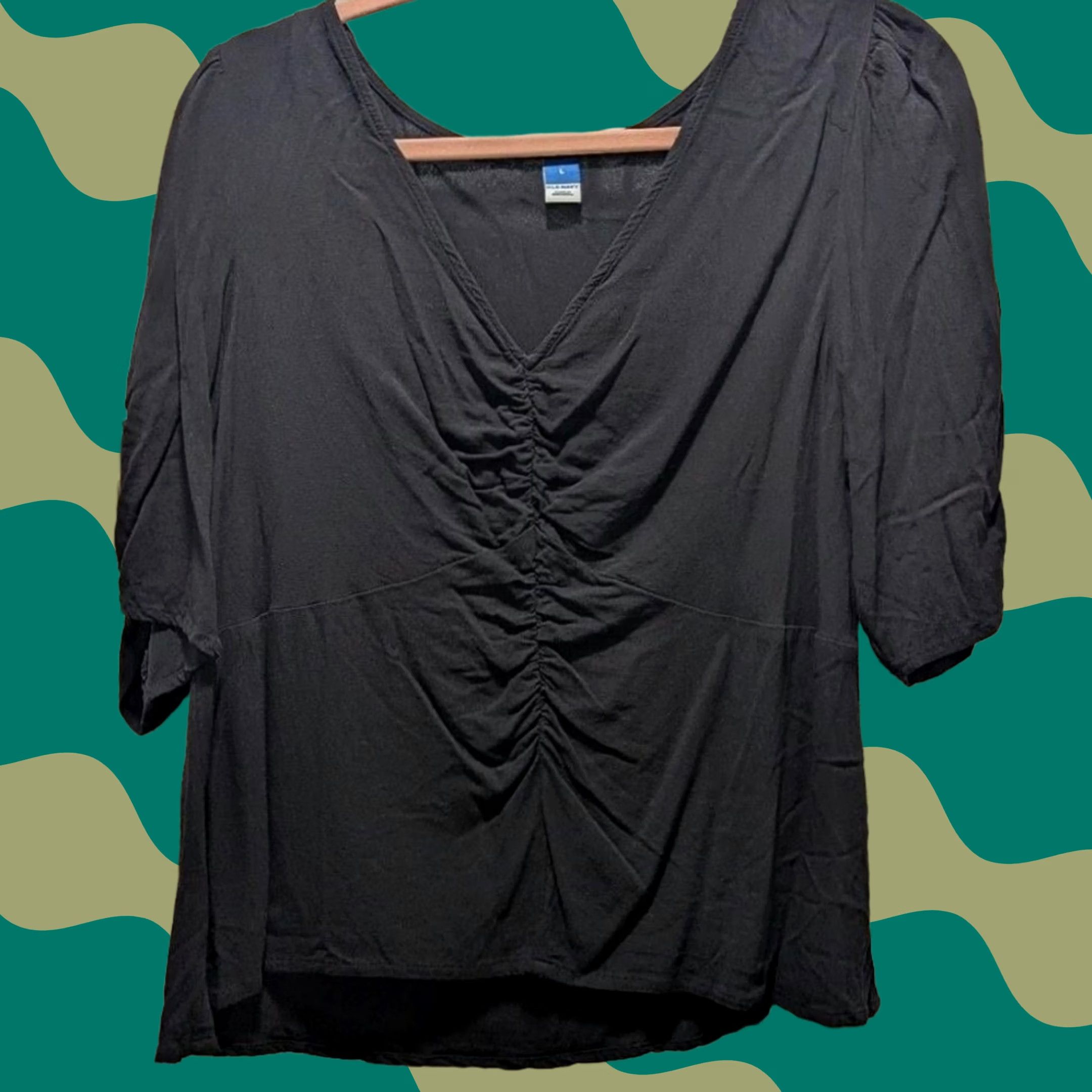 Old Navy Old Navy Black Ruched V-Neck Puff Sleeve Blouse Top Womens L Blouse Size L / US 10 / IT 46 - 1 Thumbnail