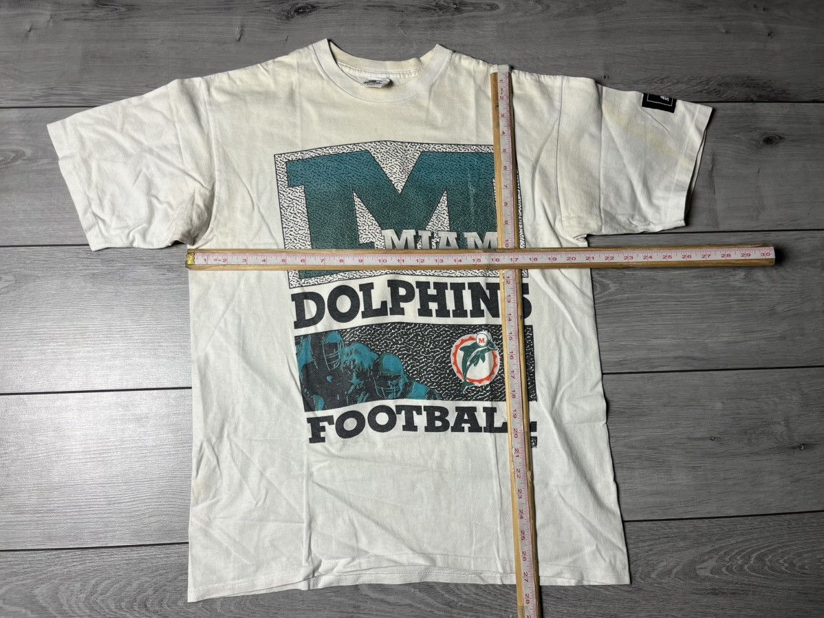 Starter Starter NFL Miami Dolphin Football T-shirt size Large Size US L / EU 52-54 / 3 - 5 Thumbnail