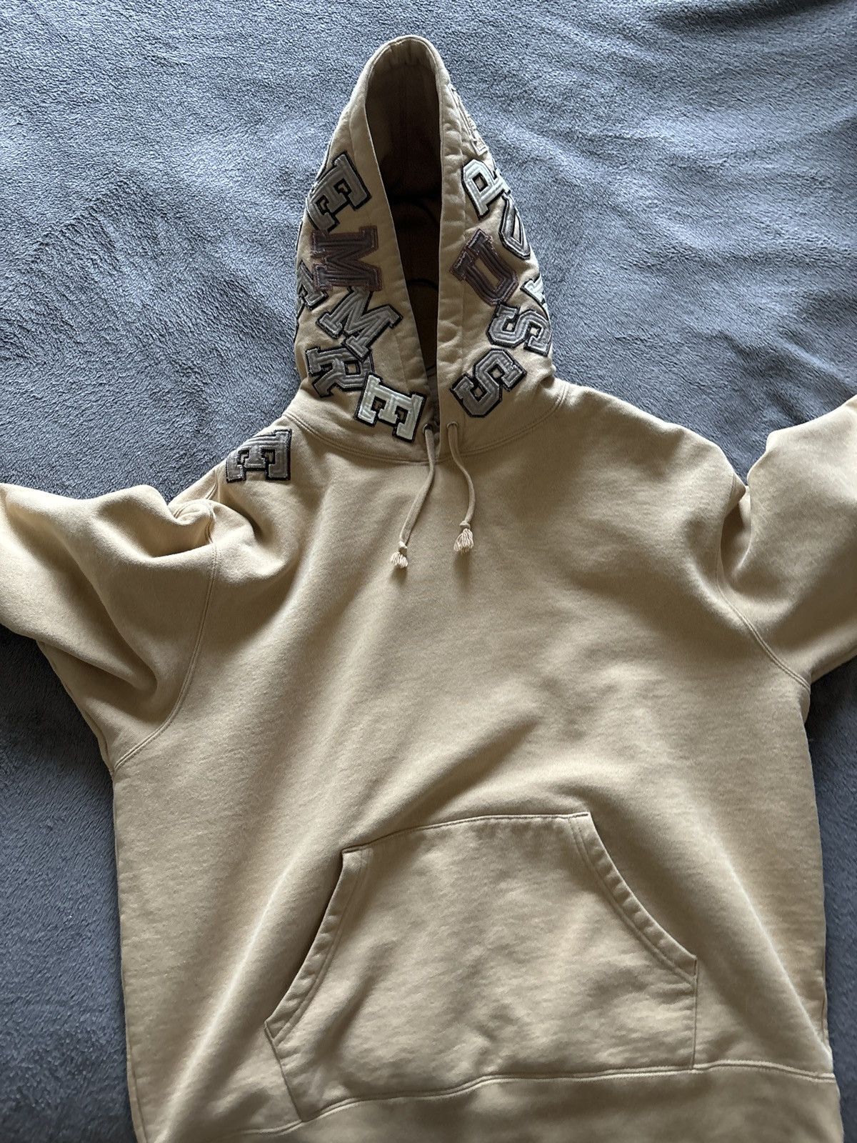 Supreme Supreme Scattered Appliqué Hoodie | Grailed