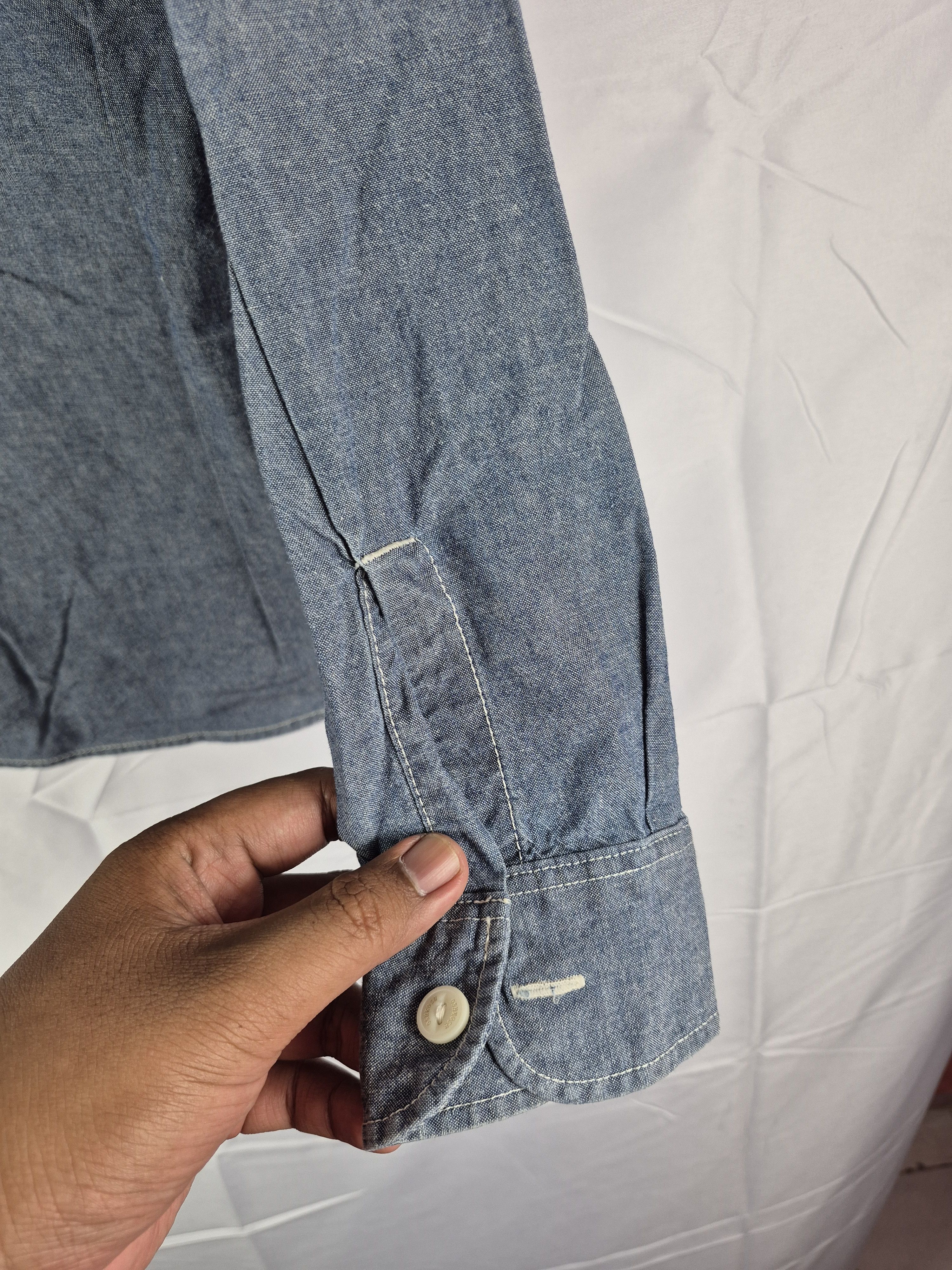 Oshkosh 🔥 Oshkosh Chambray Design Shirt Button Ups Size US S / EU 44-46 / 1 - 6 Thumbnail
