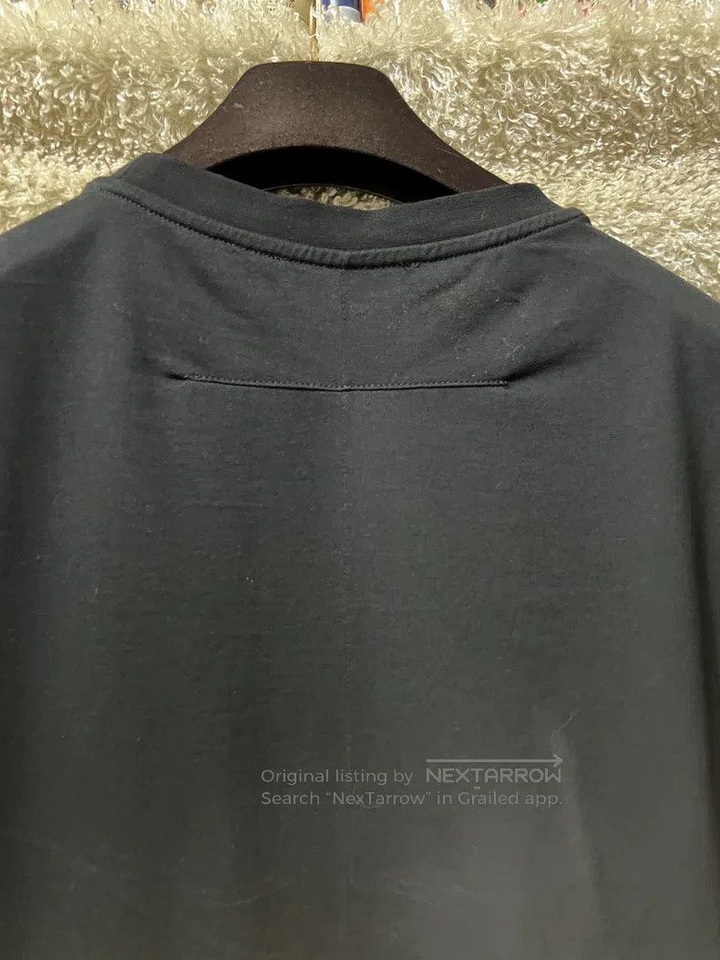 Givenchy Givenchy Men's Casual Short-Sleeve T-Shirt OS Fit XS Size Size US XS / EU 42 / 0 - 8 Thumbnail
