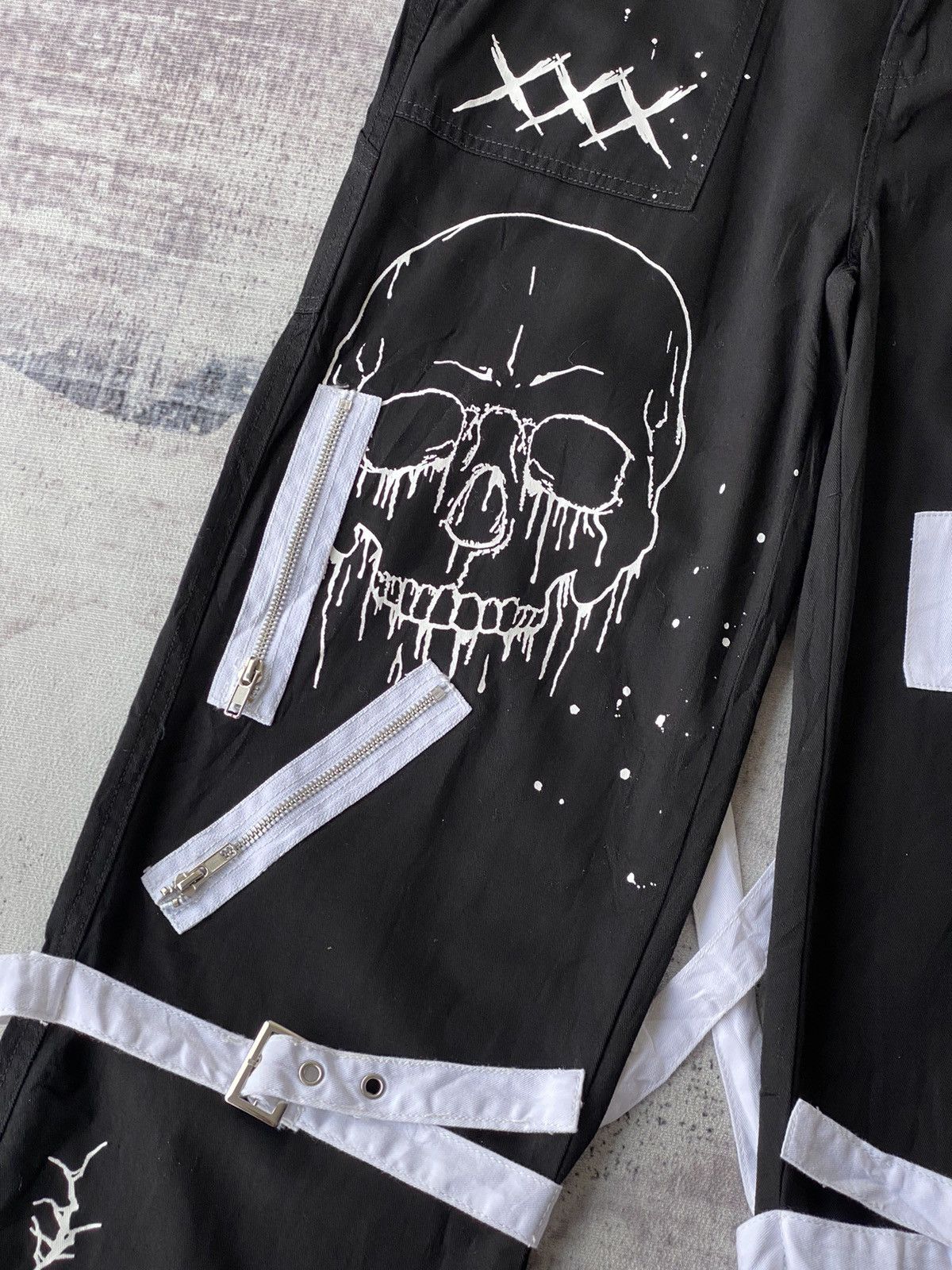 Japanese Brand Vintage Metal Babe Skull Tactical Bondage Riot Punk Pants Size US 29 - 4 Thumbnail