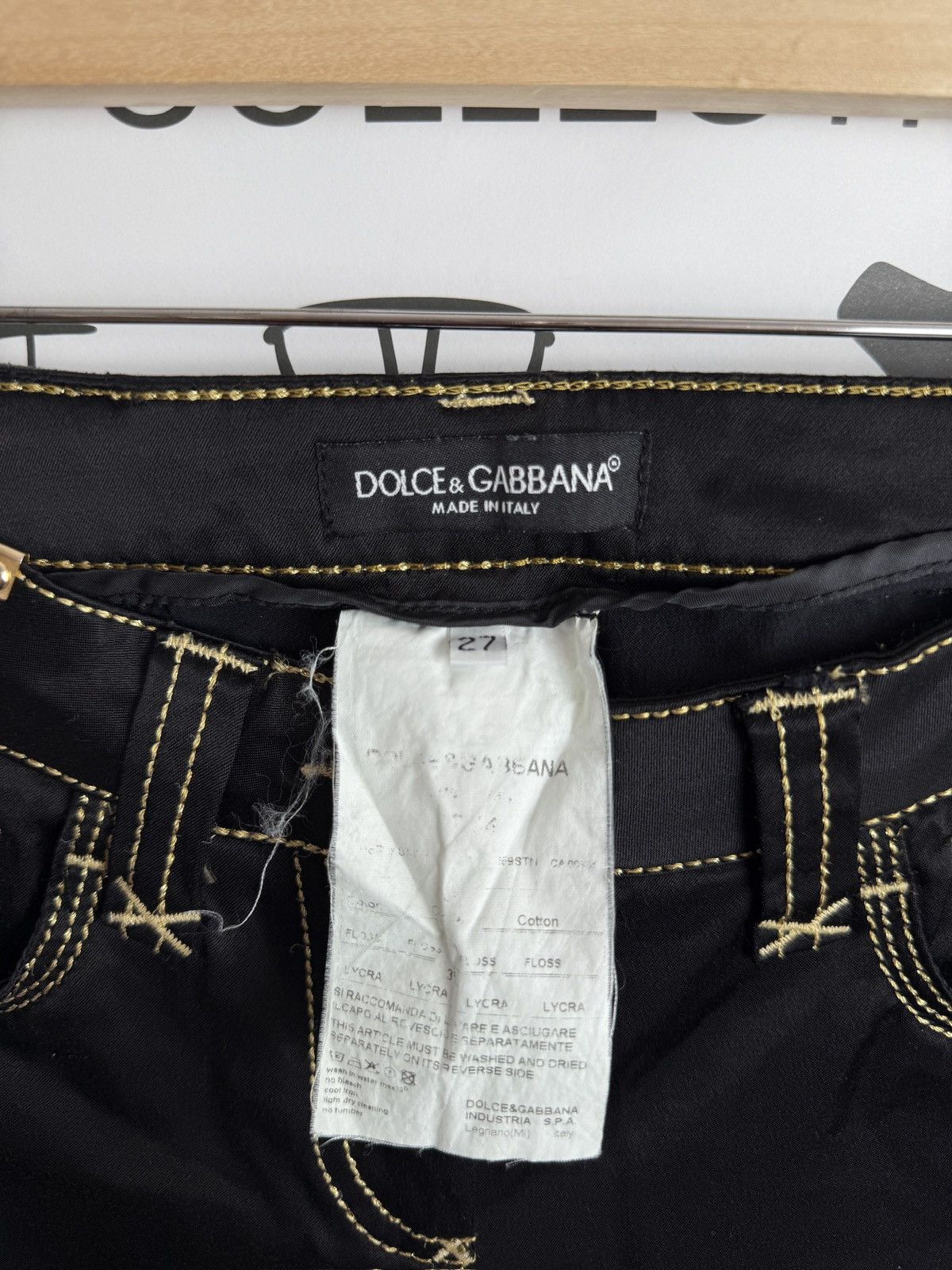 Designer × Dolce & Gabbana × Vintage Dolce & Gabbana black gold stitched pants 27 designer luxury Size 27" / US 4 / IT 40 - 5 Thumbnail