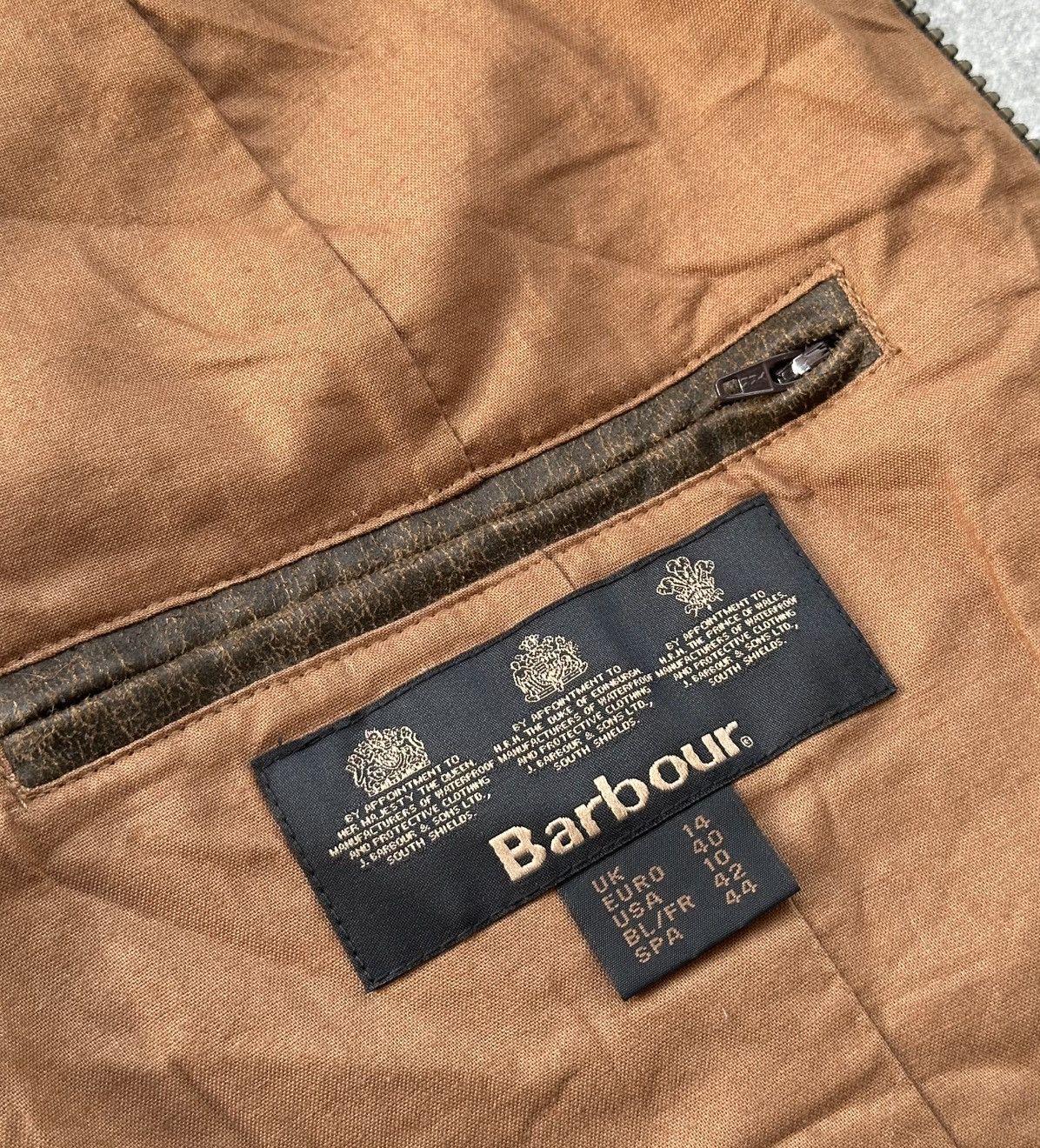 Barbour BARBOUR Weather Worked Utility Waterproof Jacket Size UK 14 Size M / US 6-8 / IT 42-44 - 11 Thumbnail