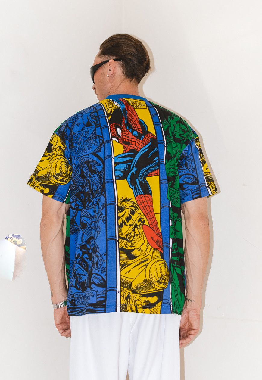 Marvel Comics × Vintage 90s collectible Marvel Comics Spiderman all-over Print Tee Size US XL / EU 56 / 4 - 3 Thumbnail