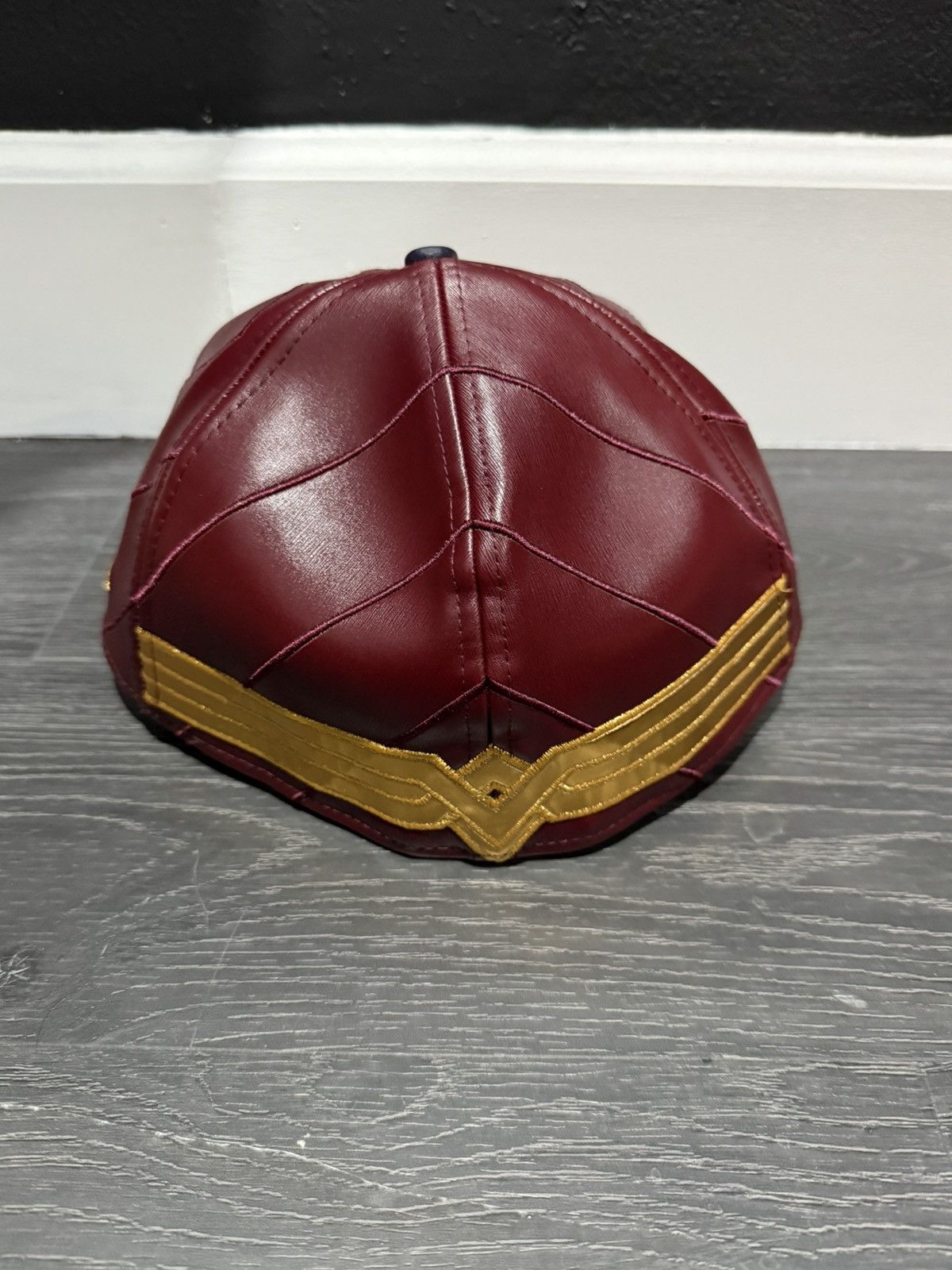 New Era Wonder Woman Justice League New Era Hat Size 46 - 2 Thumbnail
