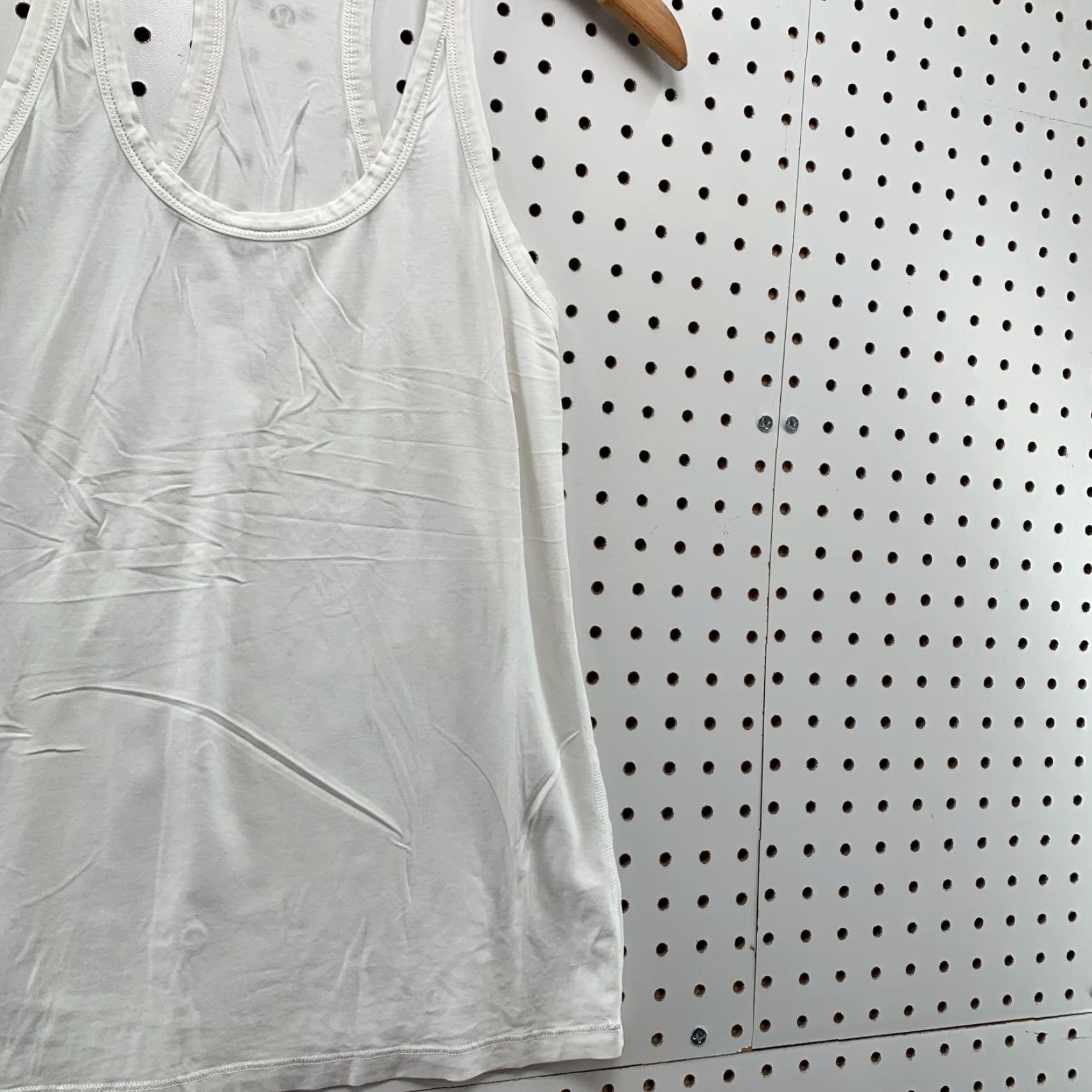 Lululemon VINTAGE Lululemon Active Tank Top Womens 2 White Sleeveless Yoga Work Out 12X25.5 Size XS / US 0-2 / IT 36-38 - 4 Thumbnail