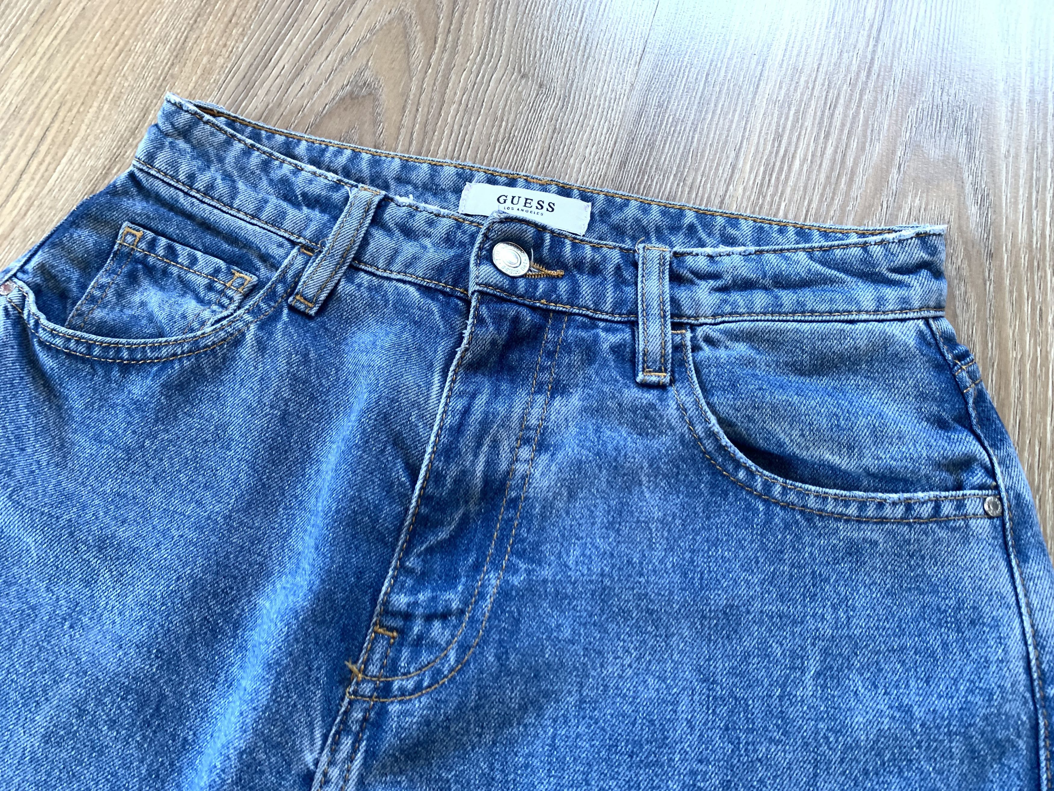 Guess Guess Women’s Light Blue Denim Shorts Breeches Size 25" / US 0 / IT 36 - 4 Thumbnail