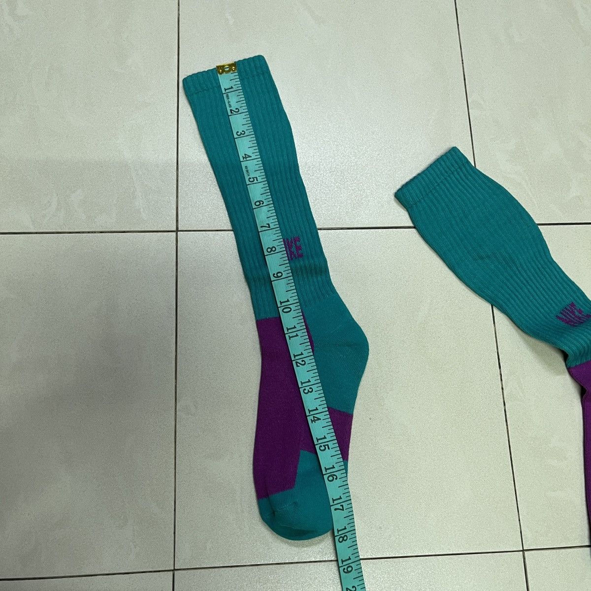 Vintage Vintage Nike Socks Size ONE SIZE - 5 Thumbnail