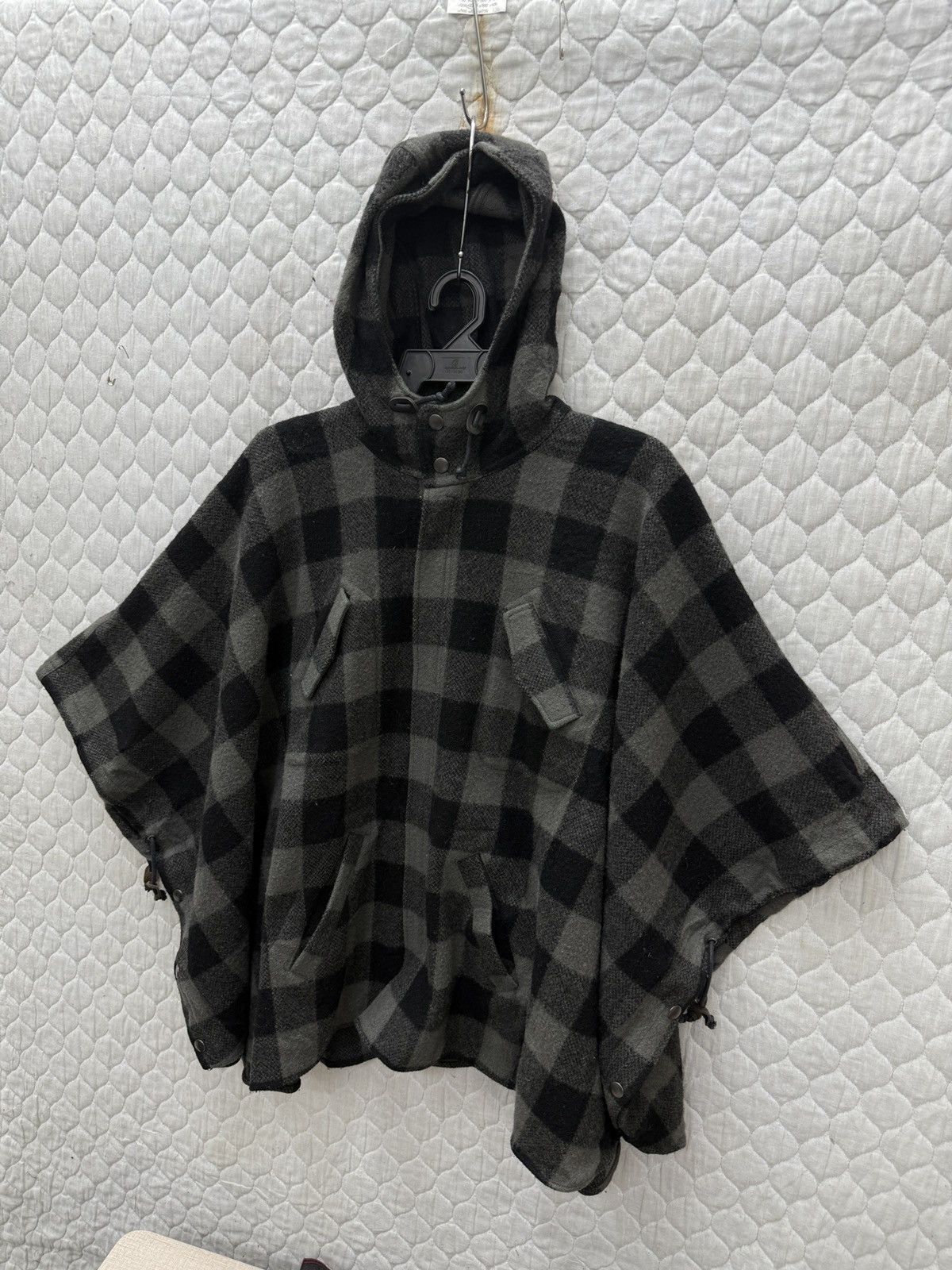 Woolrich Woolen Mills 🔥🔥🔥STEALS WOOLRICH X JOURNAL STANDARD HOODIE ZIPPER PONCHO Size US M / EU 48-50 / 2 - 3 Thumbnail